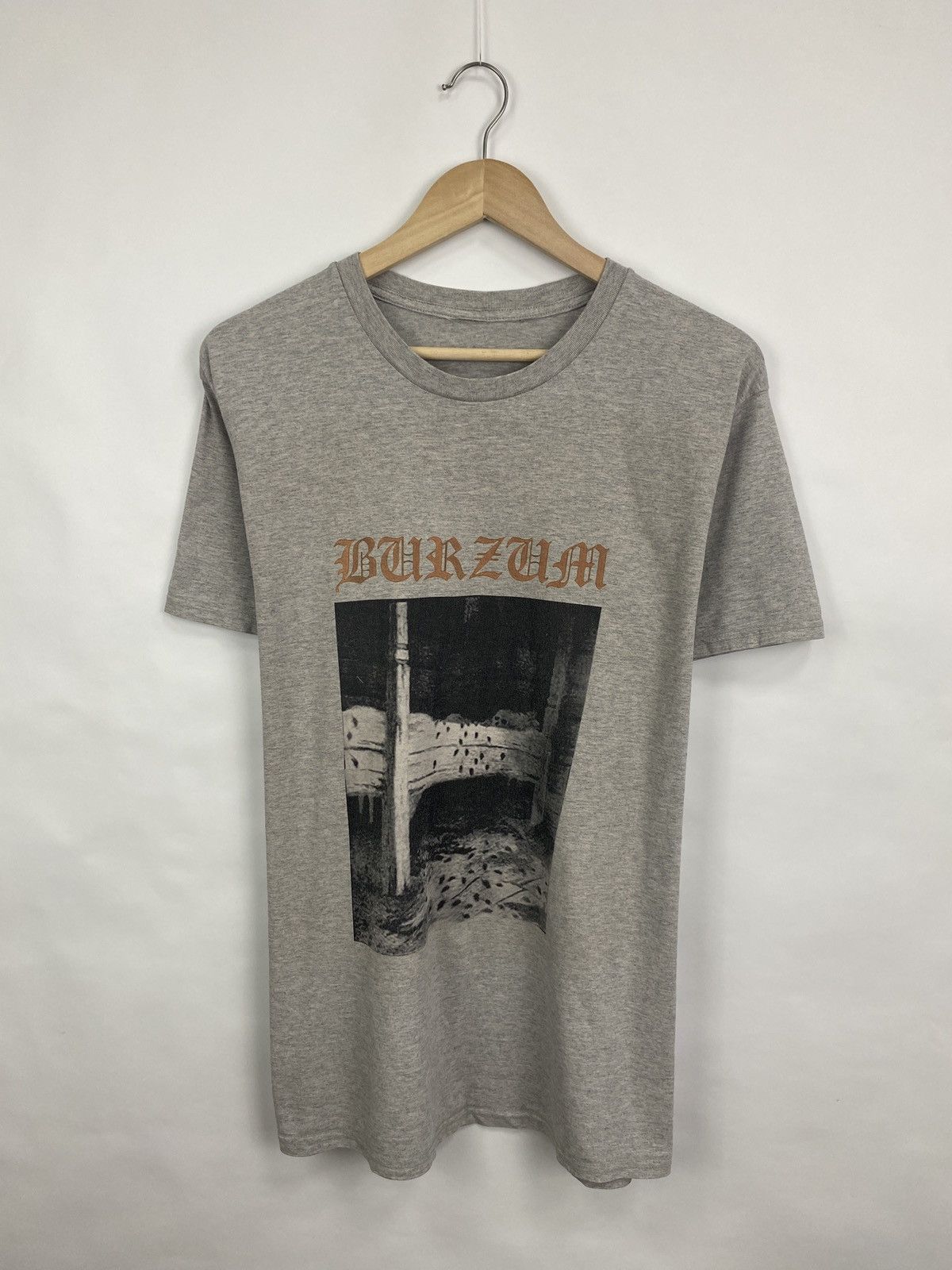 Band Tees Vintage Burzum Ragnarok Blackmetal T-Shirts Retro Y2K Rare Size US M / EU 48-50 / 2 - 3 Thumbnail