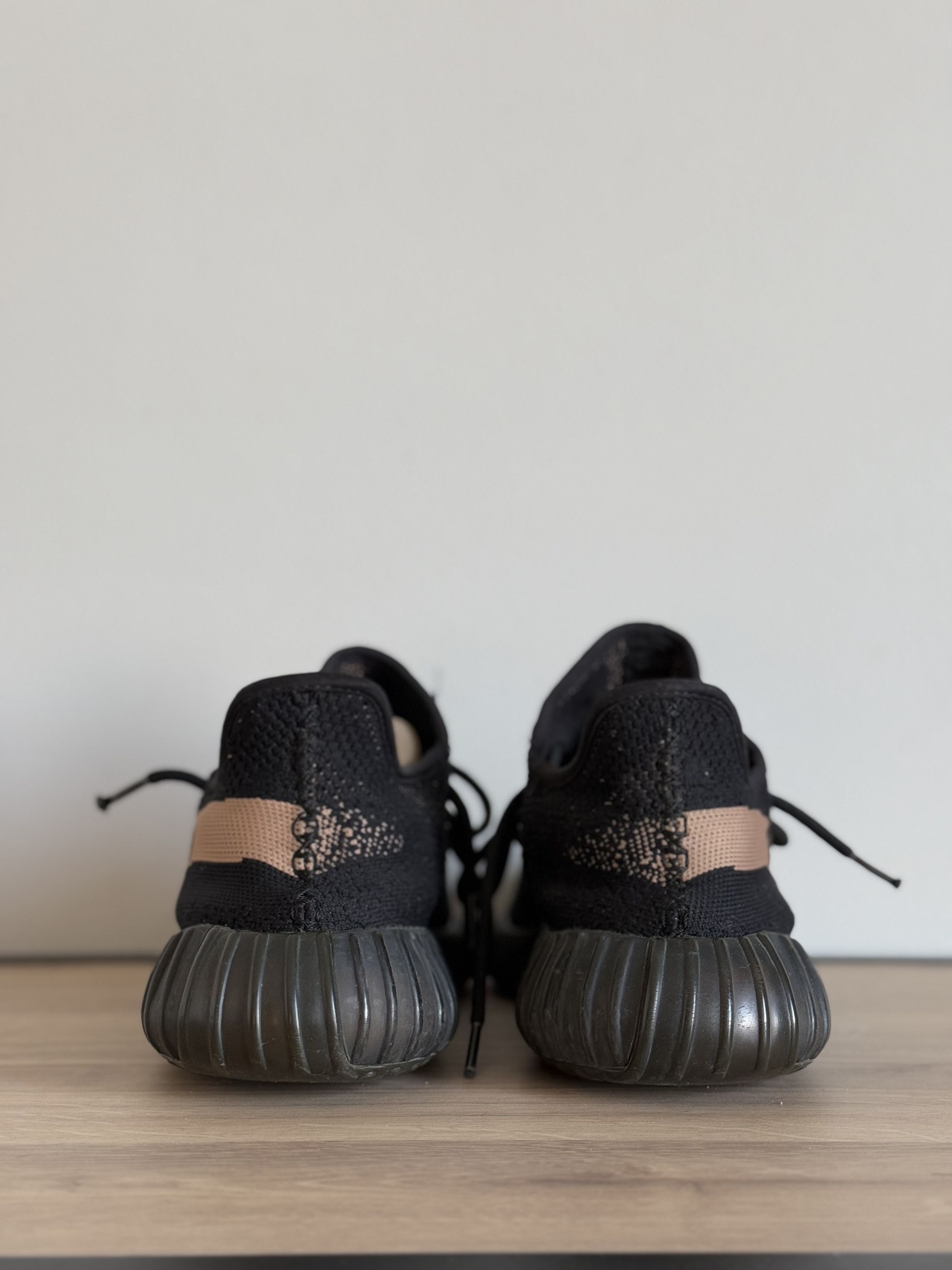 adidas gazelle silver green womens Yeezy Boost 350 V2 Core Black Red – THE-ECHELON main image 0