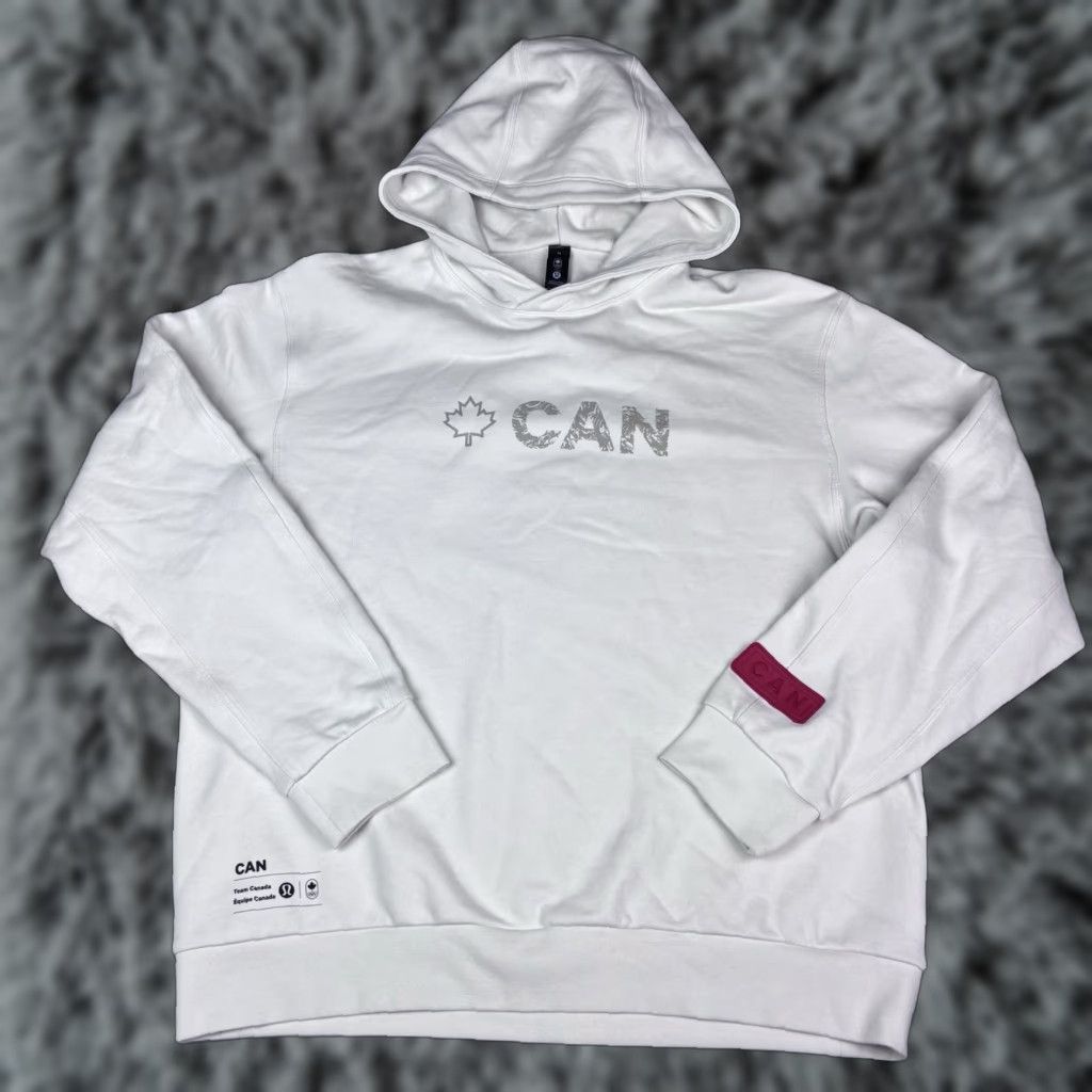 Lululemon **Lululemon Team Canadá French Terry Oversized White Hoodie Medium** User: **Team Canadá Lululemon French Terry Oversized White Medium Hoodie** Size M / US 6-8 / IT 42-44 - 1 Thumbnail