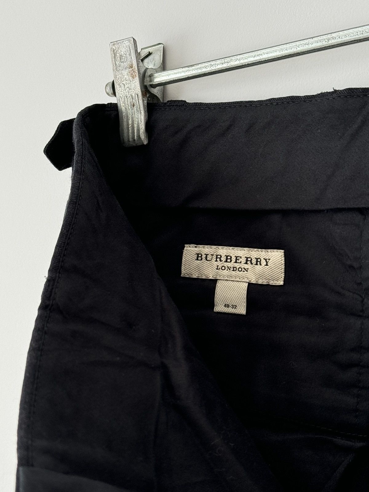 Burberry Burberry London Tailored Wool Trousers Size US 32 / EU 48 - 5 Thumbnail