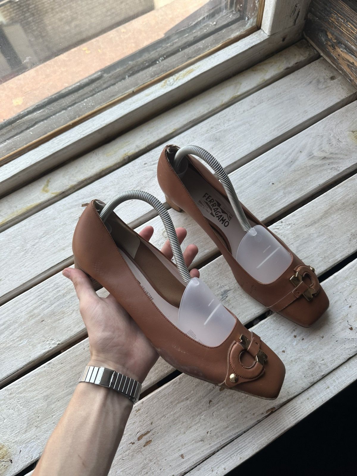 Salvatore Ferragamo RARE❗️Salvatore Ferragamo Women Shoes flats heels Size US 11 / IT 41 - 1 Thumbnail