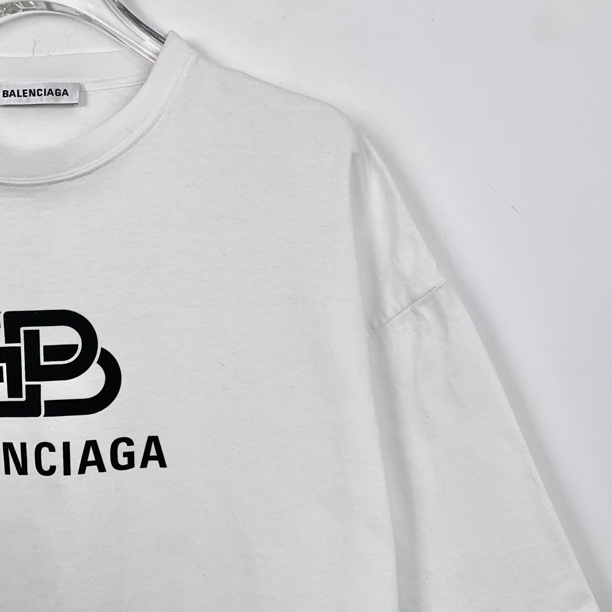 Balenciaga Balenciaga White Logo T-Shirt Unisex Cotton Casual Wear Size Size M / US 6-8 / IT 42-44 - 3 Thumbnail