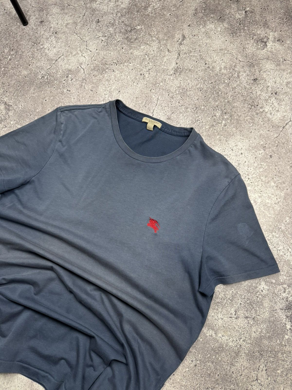 Burberry Crazy Vintage Y2K Faded Burberry Trashed T Shirt Logo Japan Size US L / EU 52-54 / 3 - 2 Thumbnail