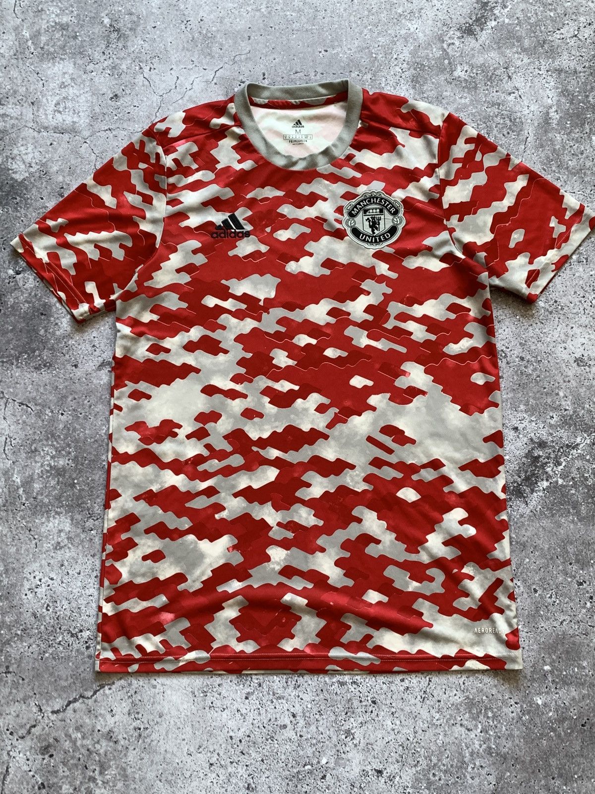 Adidas 🔥ADIDAS MANCHESTER UNITED 2022 TRAINING BLOCKCORE JERSEY Size US M / EU 48-50 / 2 - 2 Thumbnail