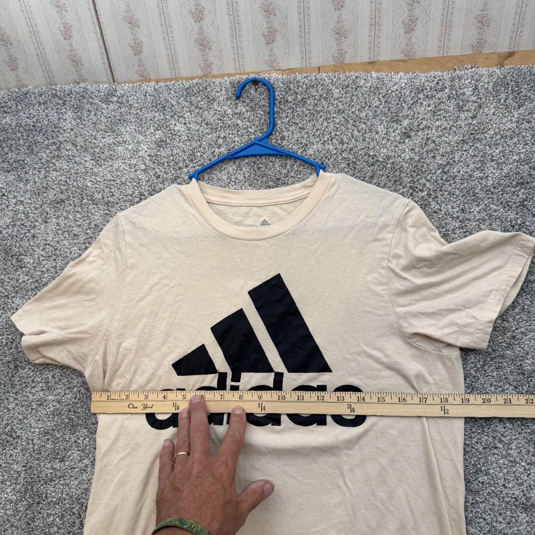 Adidas Adidas Shirt Mens Medium Beige Amplifier Tee Athletic Logo Graphic Casual Top Size US M / EU 48-50 / 2 - 3 Thumbnail