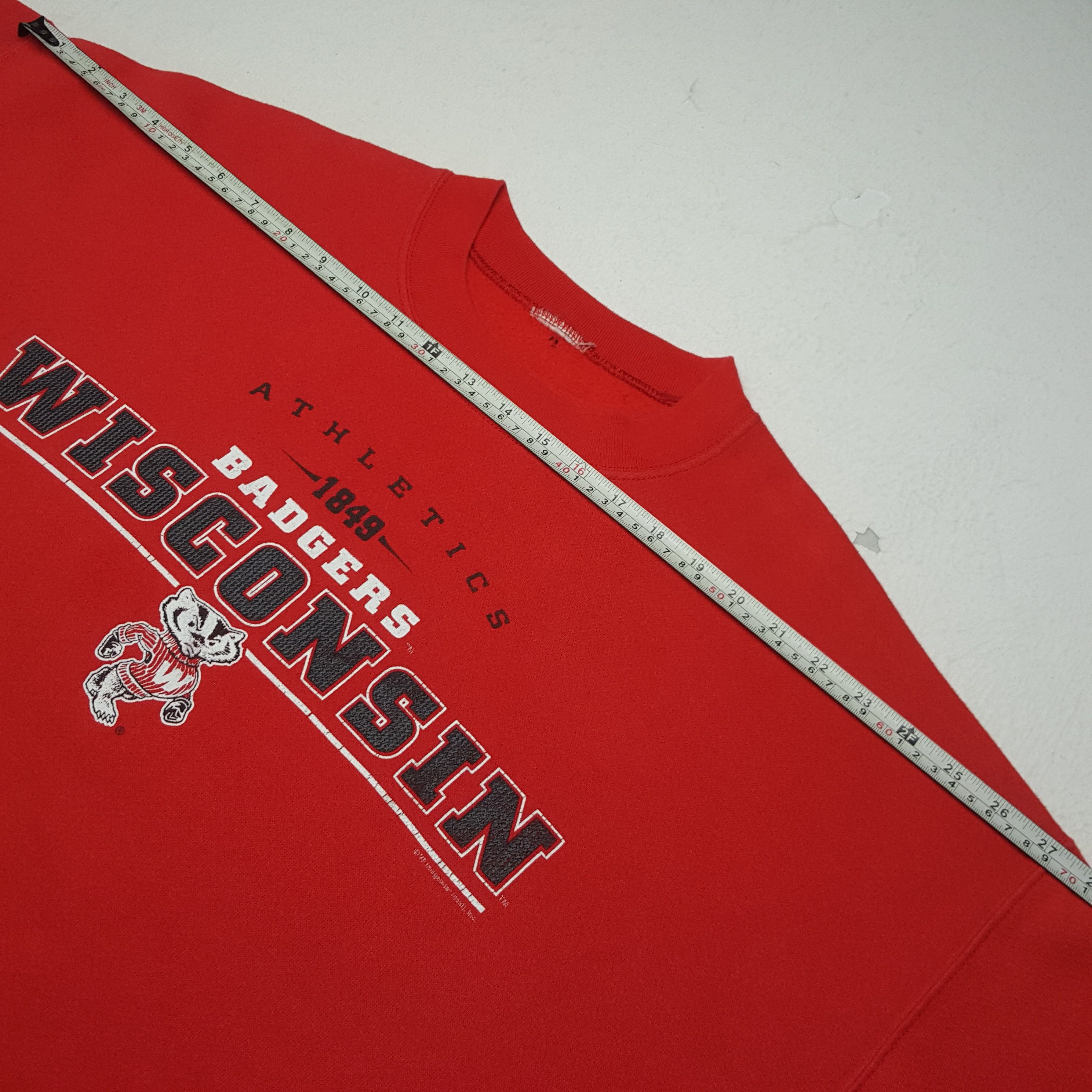 Vintage Vintage Athletic Wisconsin Sweatshirt Size US XXL / EU 58 / 5 - 5 Thumbnail