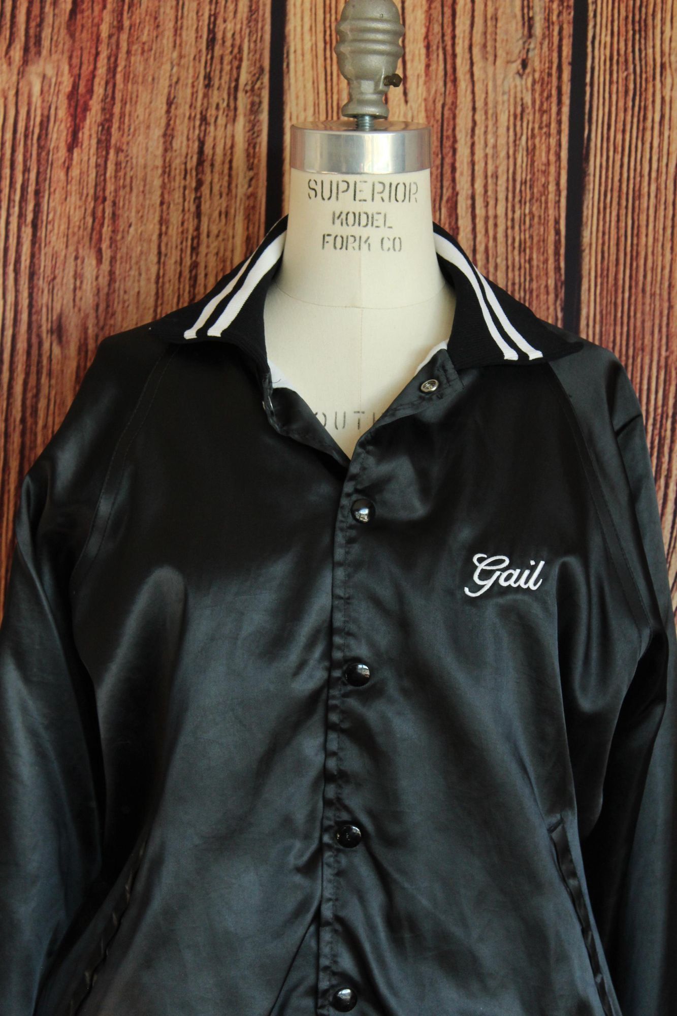 Vintage Vintage 1970s 1980s Men's Jacket, Black Satin Rennoe Vinelan Size US M / EU 48-50 / 2 - 3 Thumbnail