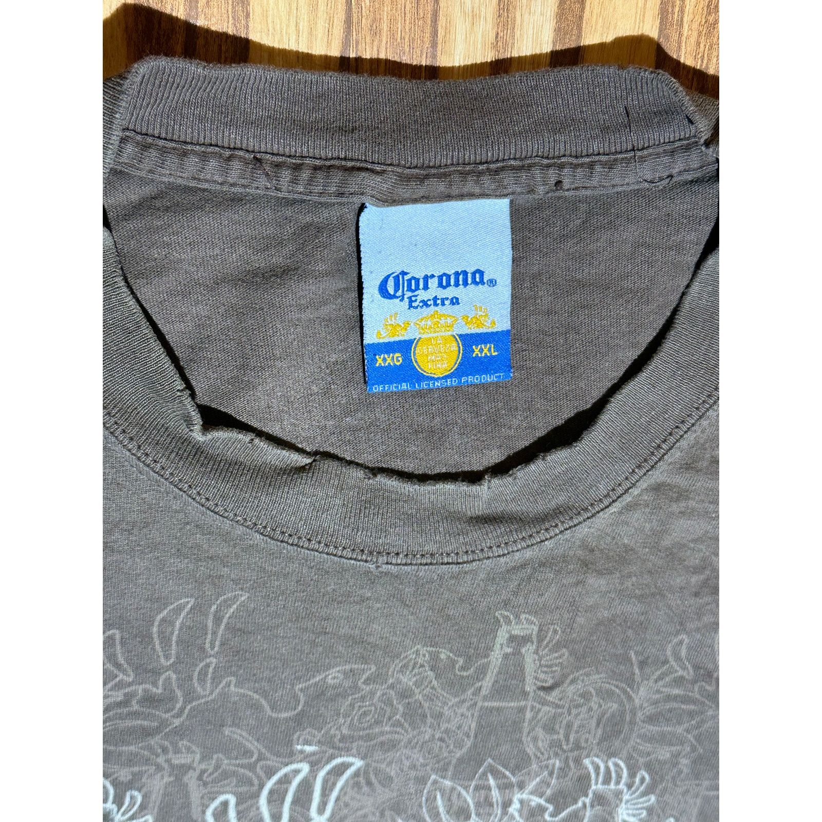 & Other Stories Corona Extra La Cerveca Mas Fina Puerto Vallarta 2XL Tshirt Size US XXL / EU 58 / 5 - 4 Thumbnail