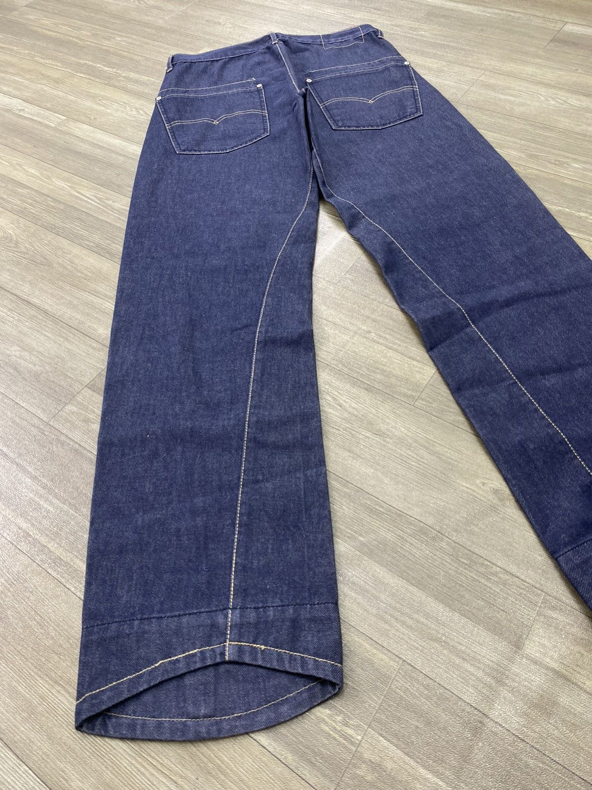 Levi's Vintage Clothing 1999s Vintage Levi’s Engineered Japan Indigo Baggy Jeans Size US 29 - 14 Thumbnail