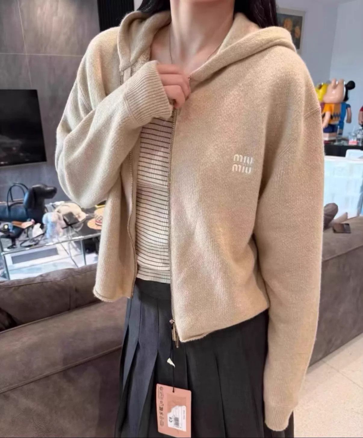 Miu Miu MIU MIU 24FW Women's Cream Wool-Cashmere Jacket 38 Size XS / US 0-2 / IT 36-38 - 8 Thumbnail
