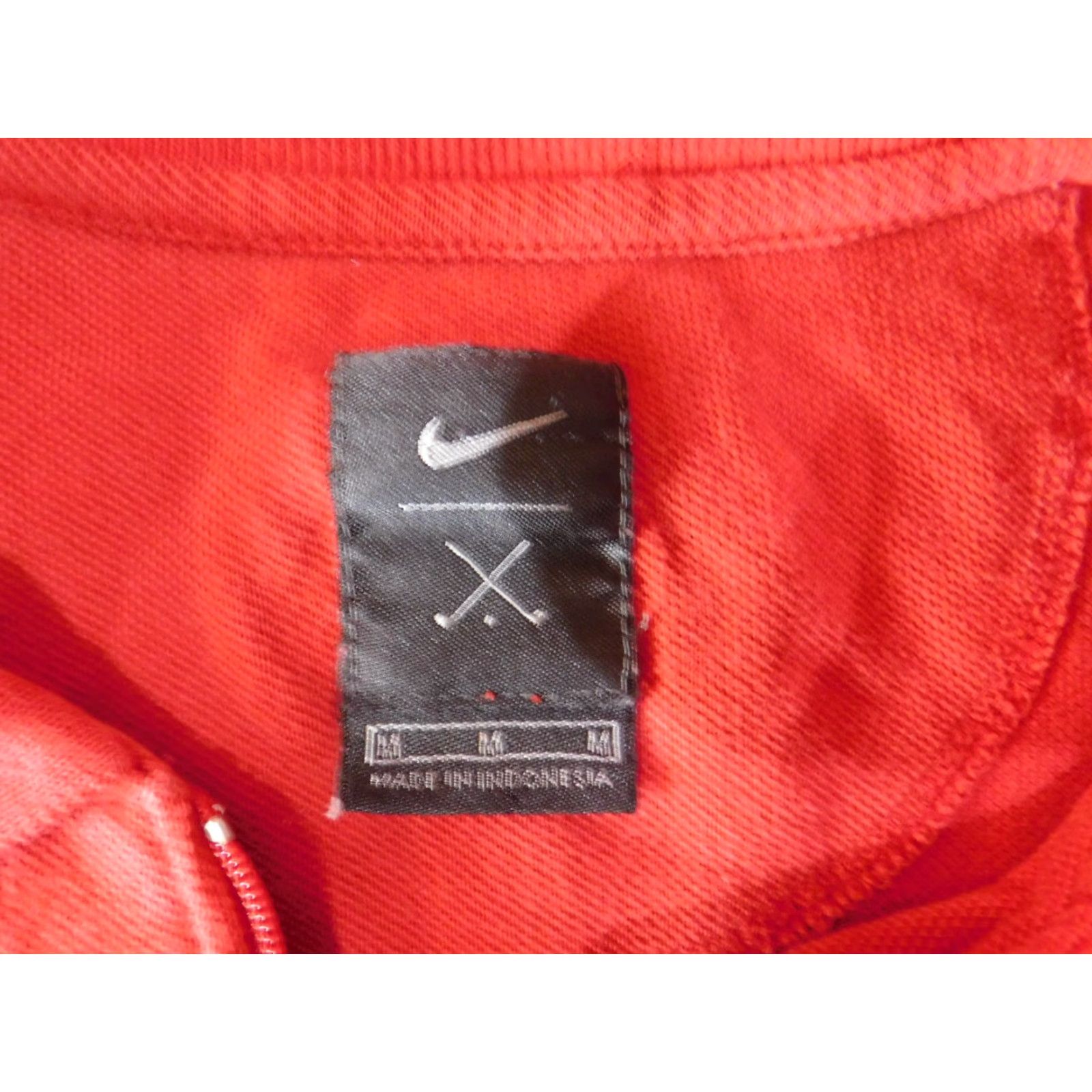 Nike VINTAGE Nike Mens shirt Medium Red polo golf logo zip classic casual sports Size US M / EU 48-50 / 2 - 5 Thumbnail