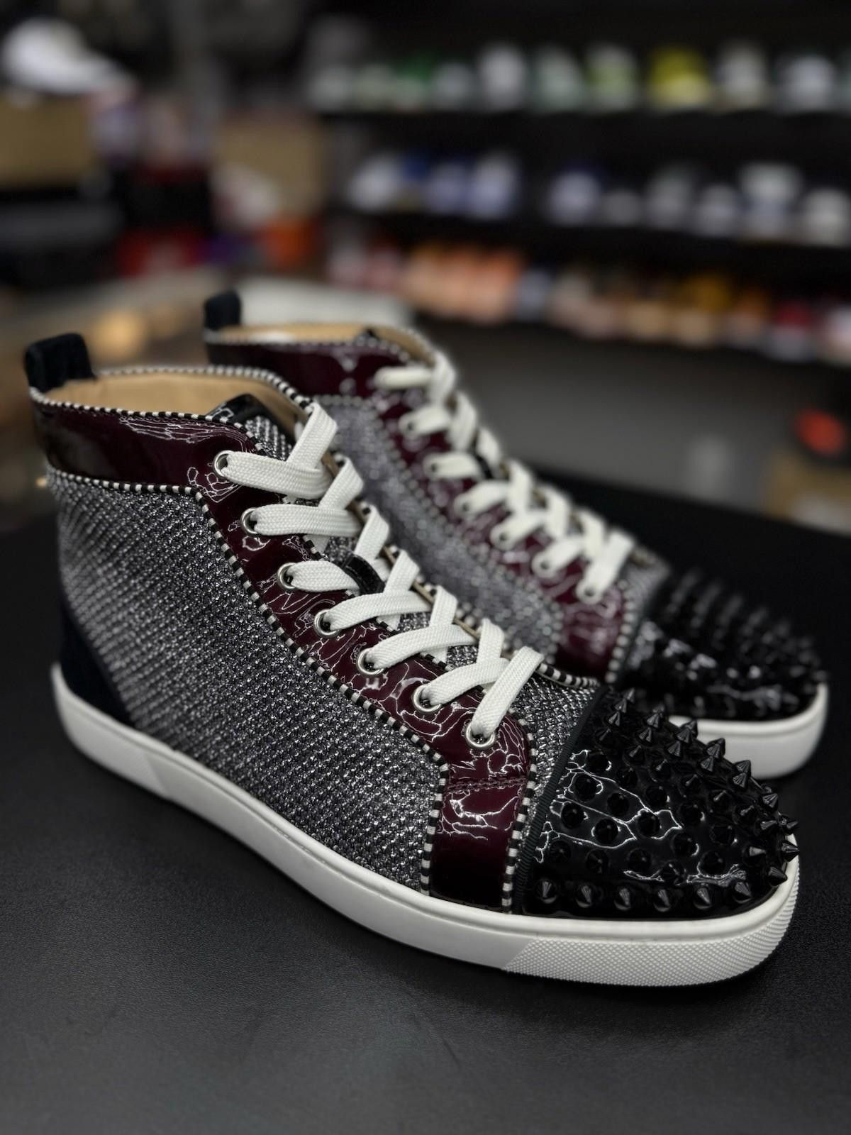 Christian Louboutin Christian Louboutin Orlato Flat Spike Sneakers 42EU/9US Size US 9 / EU 42 - 4 Thumbnail