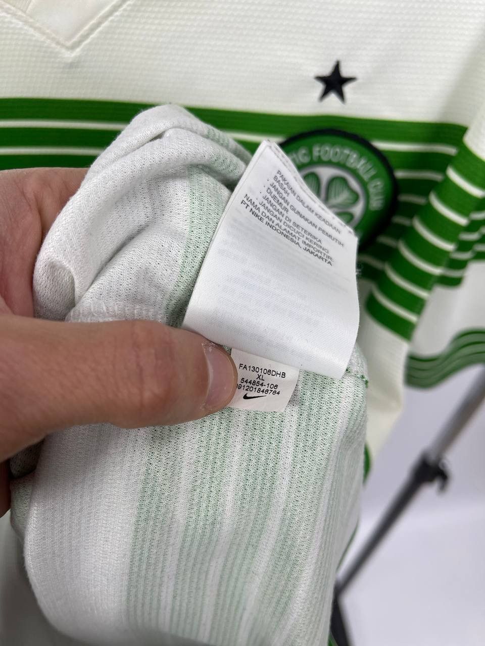 Nike Celtic Home football shirt 2013 Soccer Nike Jersey Size XL Size US XL / EU 56 / 4 - 7 Thumbnail