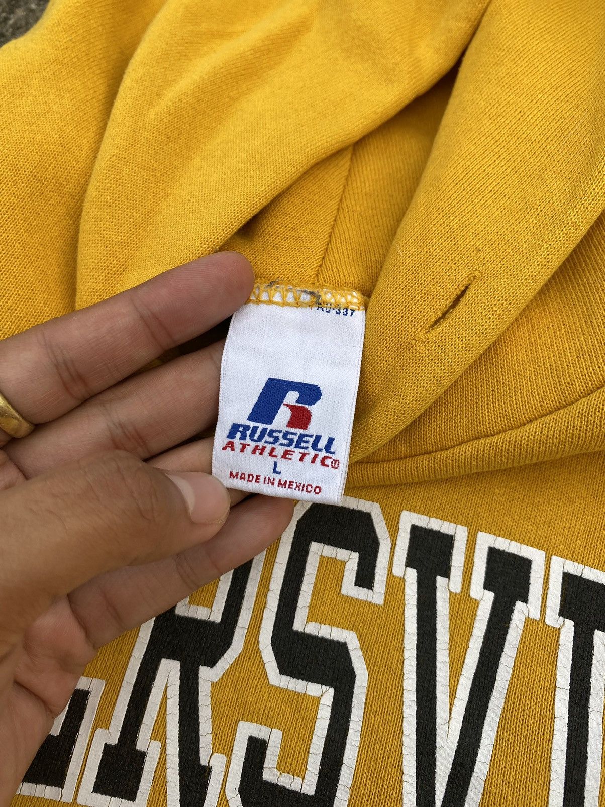 Russell Athletic Vintage Russell Athletic Hoodie 👑 Size US L / EU 52-54 / 3 - 8 Thumbnail
