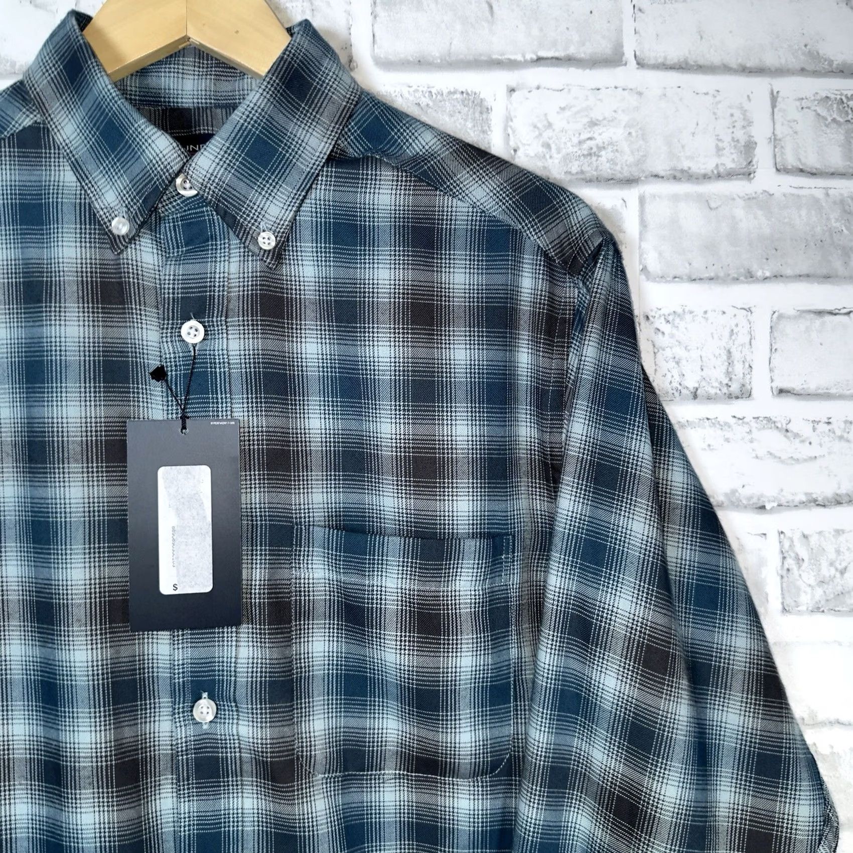 Roundtree & Yorke Roundtree & Yorke Blue Long Sleeve Button-Down Shirt Mens Size S Size US S / EU 44-46 / 1 - 2 Thumbnail