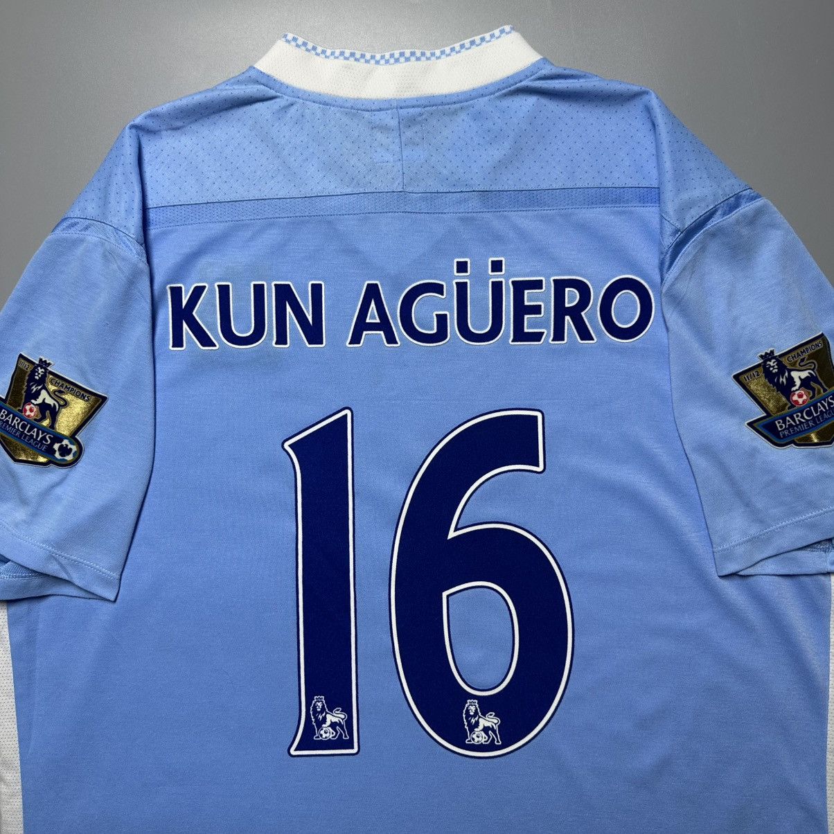 Umbro MAN CITY UMBRO 2011/2012 FOOTBALL HOME JERSEY #16 AGUERO Size US XL / EU 56 / 4 - 9 Thumbnail