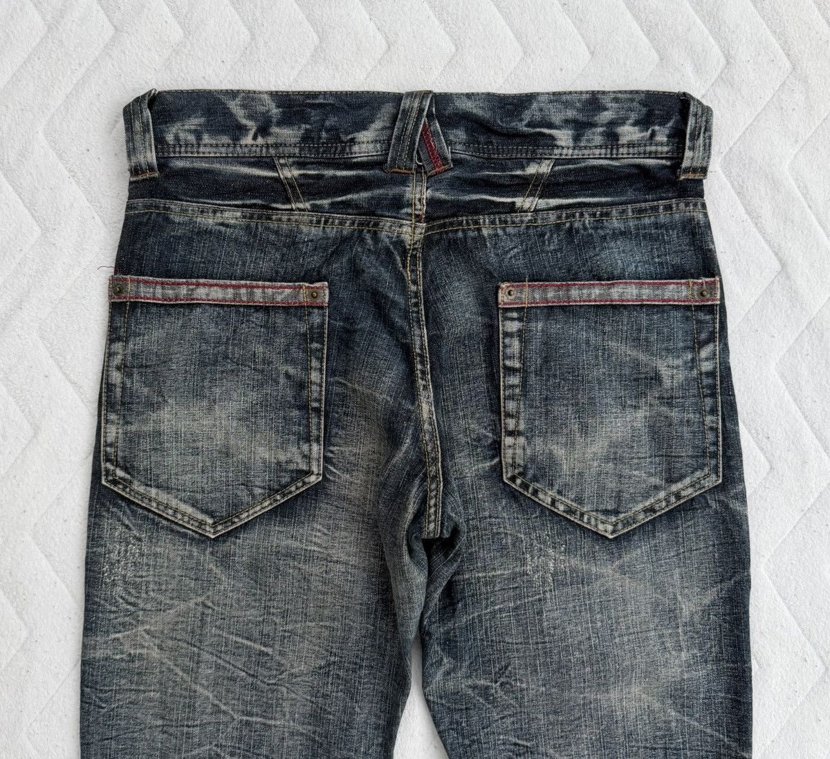 Japanese Brand Japanese Denim Distressed Faded Jeans Indigo Vintage Wash Size US 32 / EU 48 - 3 Thumbnail