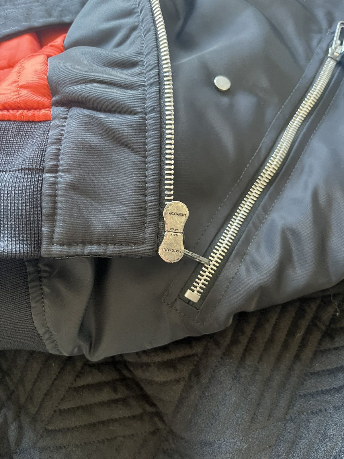 Off-White Off white bomber jacket Size US M / EU 48-50 / 2 - 6 Thumbnail