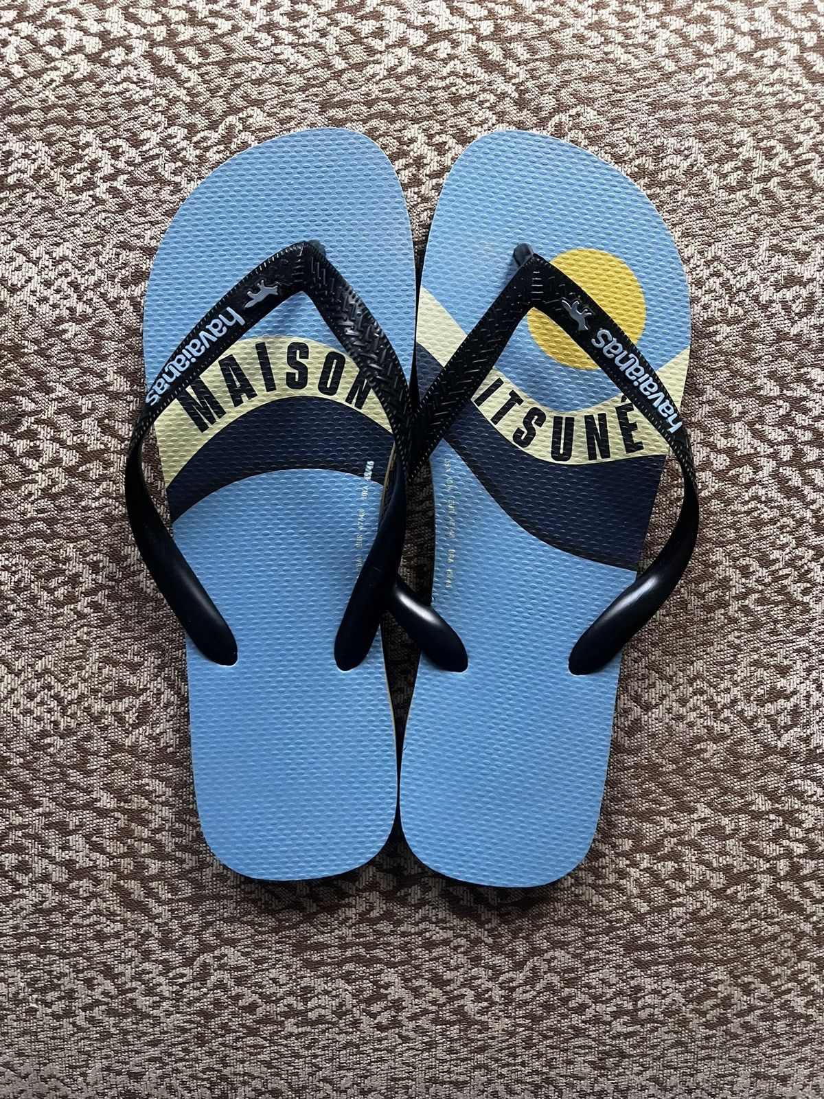 Maison Kitsune Havaianas collab