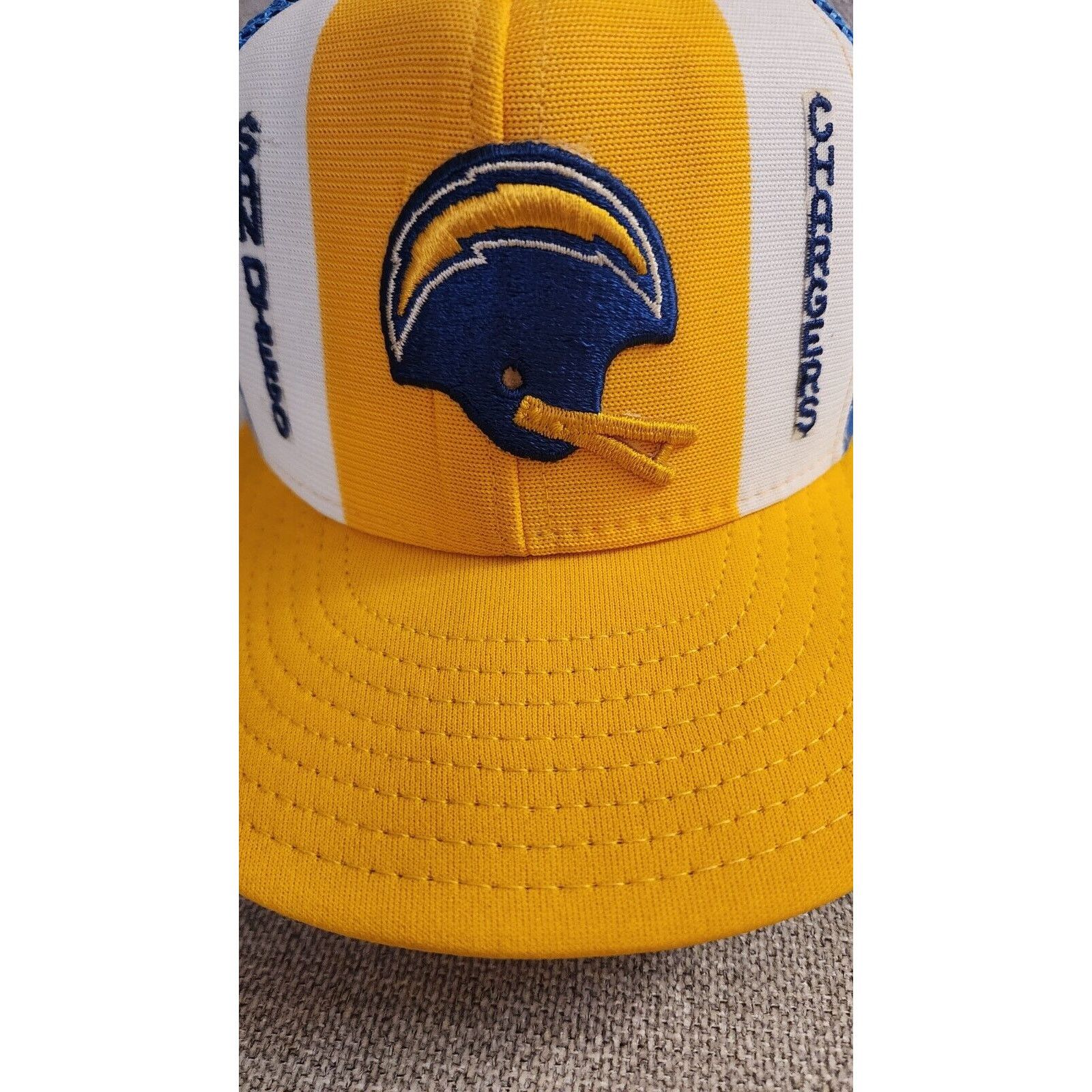 NFL VINTAGE San Diego Chargers AJD NFL 1980s Lucky Stripes Hat Size ONE SIZE - 9 Thumbnail