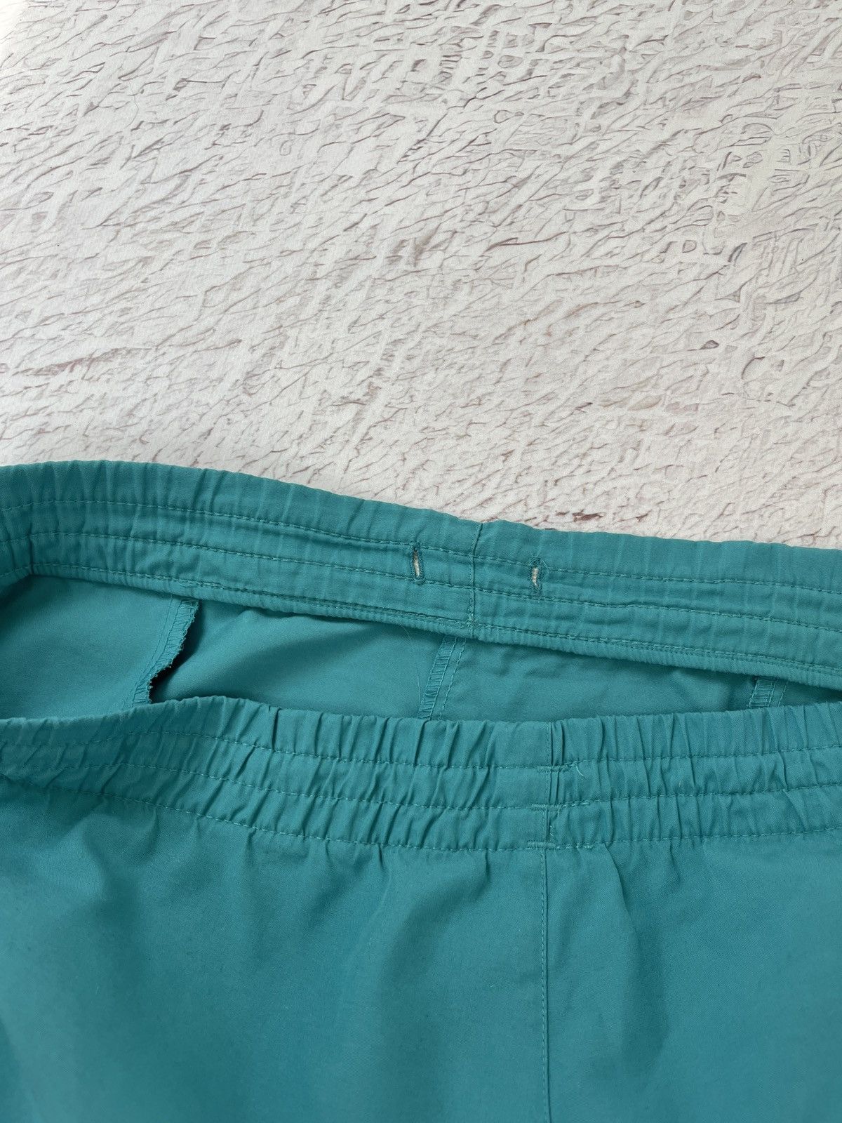 Reebok Reebok vintage 90s mint nylon shorts Size US 34 / EU 50 - 7 Thumbnail