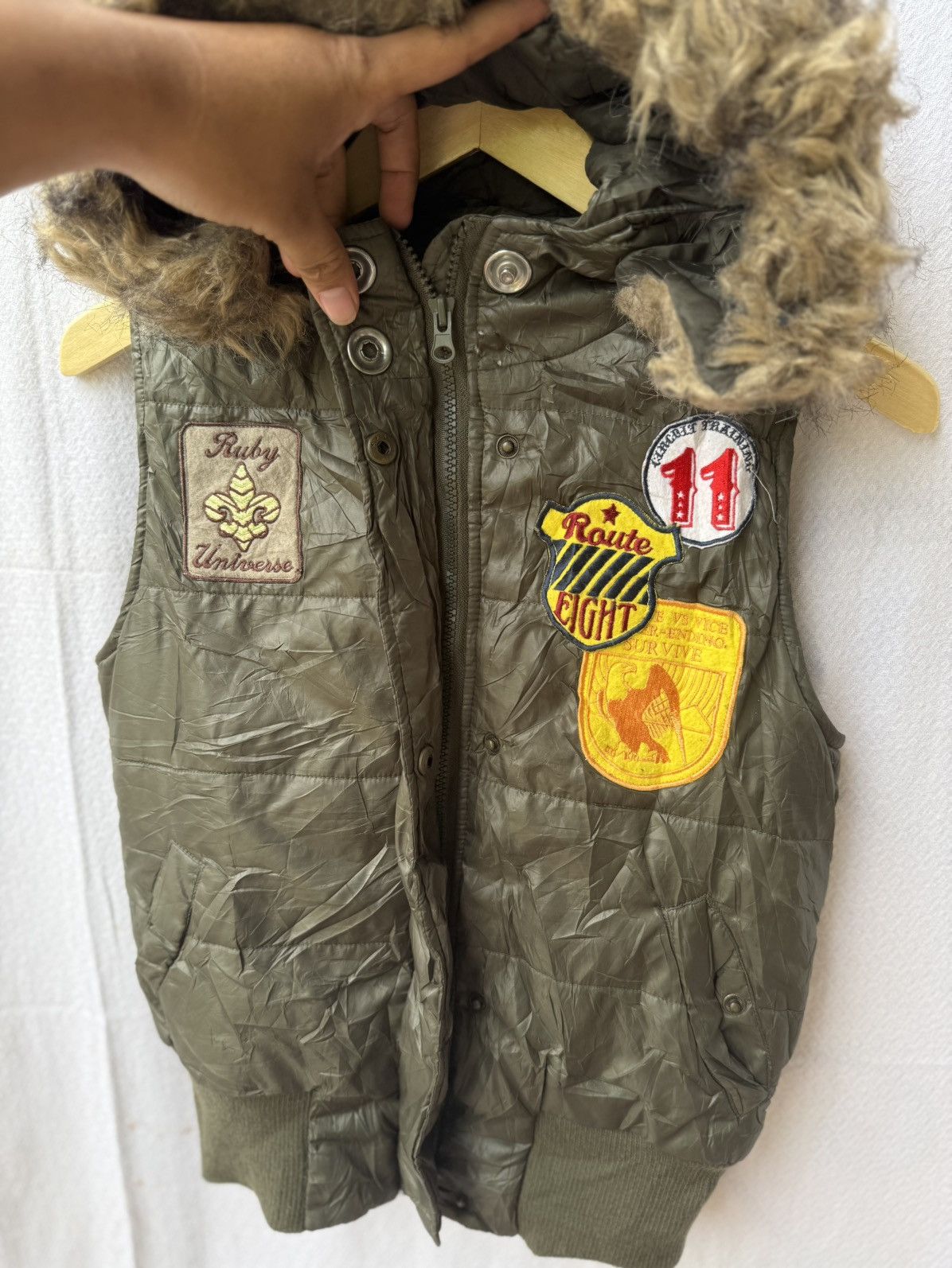 Hysteric Glamour japanese fur vest puffer hoodie zip patched Size US S / EU 44-46 / 1 - 6 Thumbnail