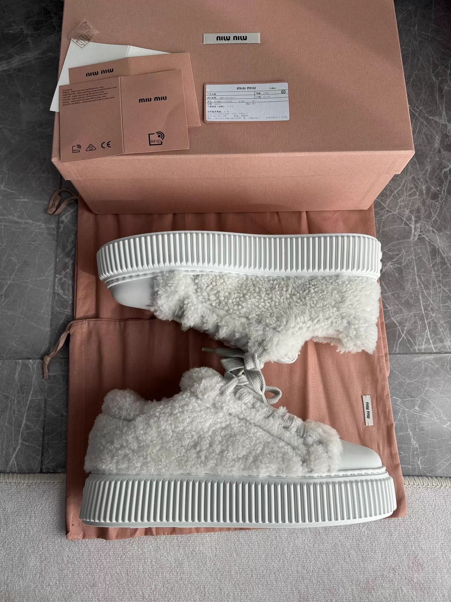 Miu Miu MIU MIU white fluffy platform cracker shoes size 38.5 Size US 8 / IT 38 - 7 Thumbnail