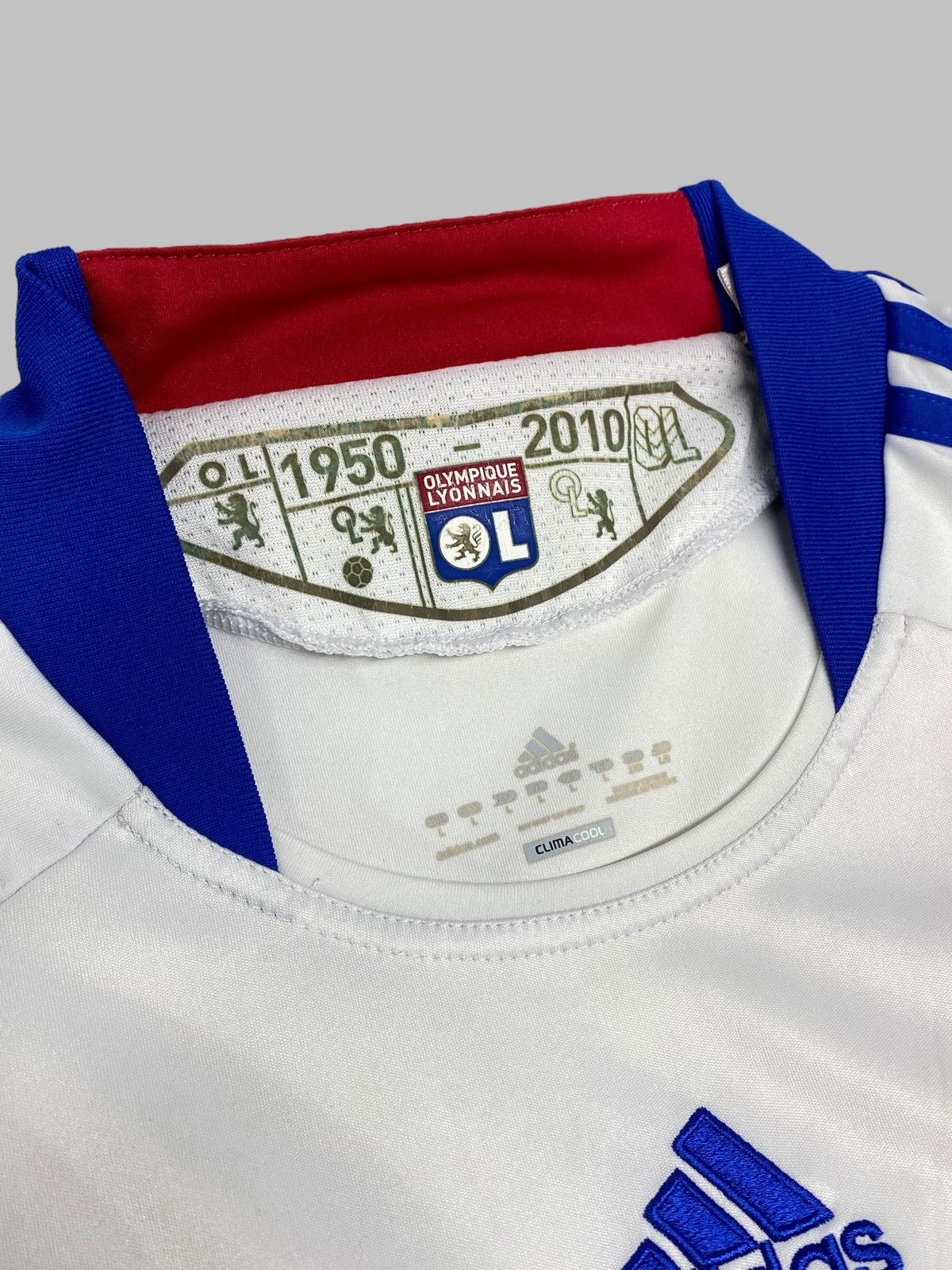 Adidas Adidas Olympique Lyonnais 2010/11 Home Football Shirt Size US L / EU 52-54 / 3 - 13 Thumbnail