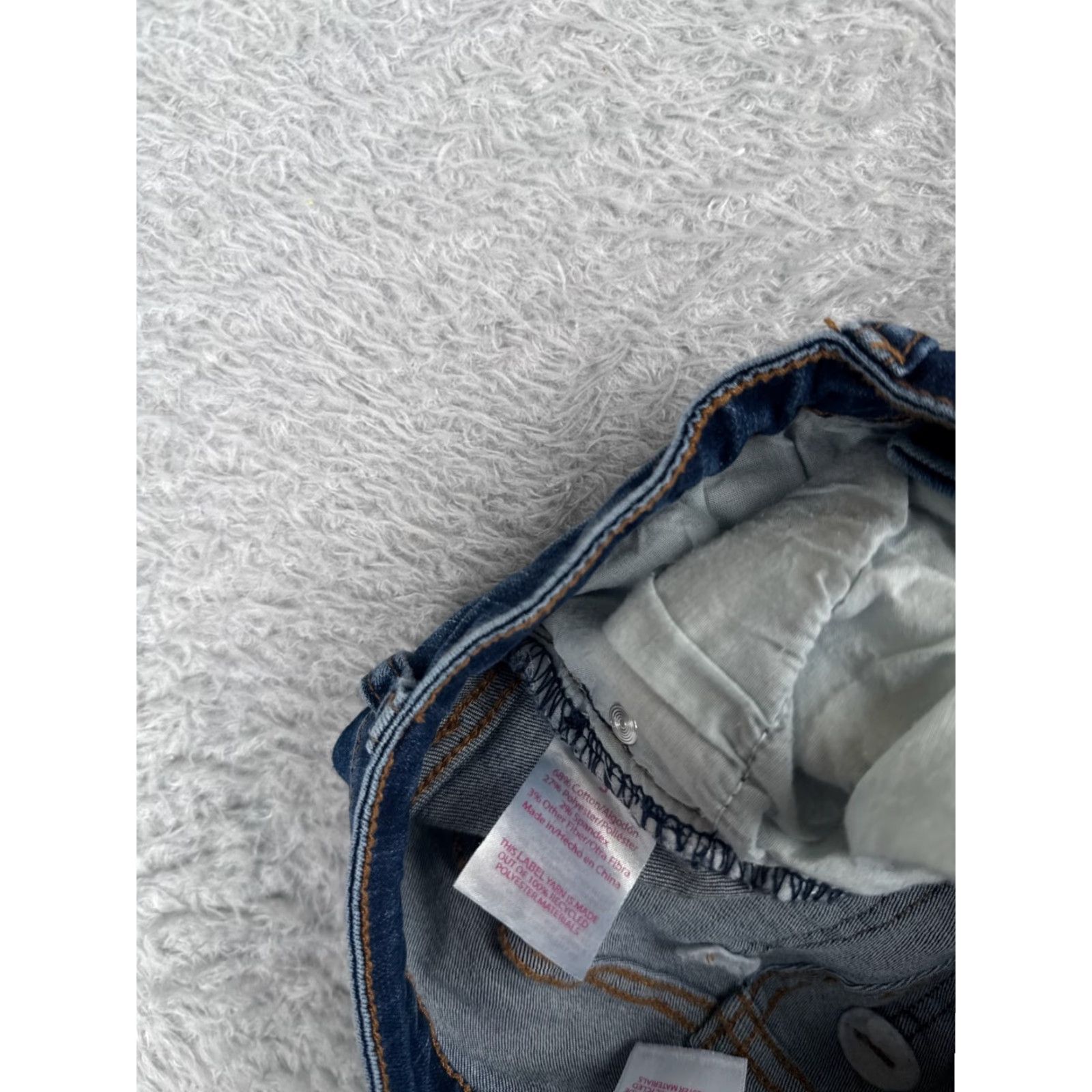 Vintage No Boundaries Jeans Women 5 Blue Denim Distressed Flared Mid Rise 24x30 Jeans Women 5 Blue Denim Distressed Flared Mid Rise 30x24 Size 27" / US 4 / IT 40 - 7 Thumbnail