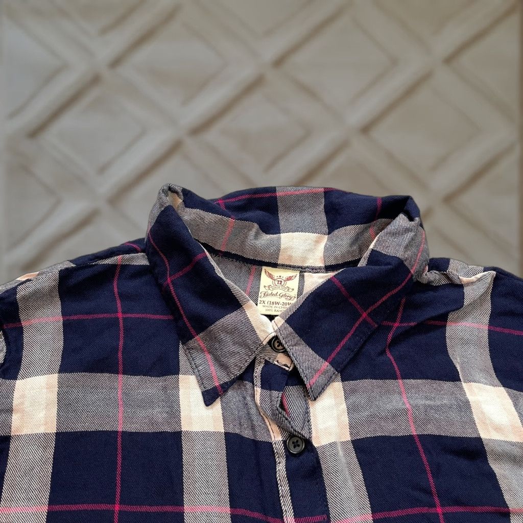 Faded Glory Faded Glory Blouse Shirt Womens 18W 2X Blue Plaid Long Sleeve Top Rayon Knit Casual Business Formal Workwear Women Shirt Size XXL / US 16-18 / IT 52-54 - 1 Thumbnail