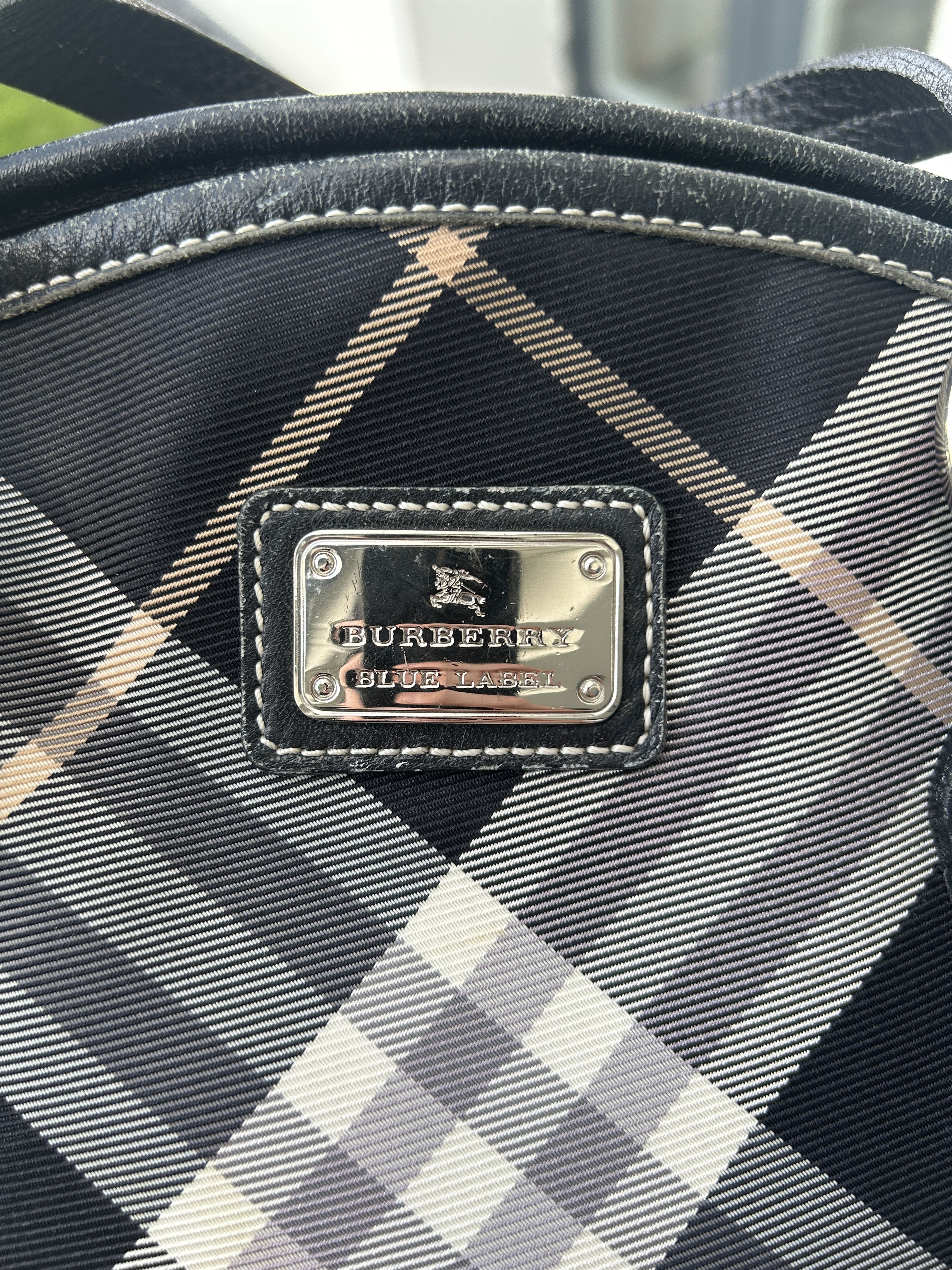 Burberry Burberry Handbag Size ONE SIZE - 2 Thumbnail
