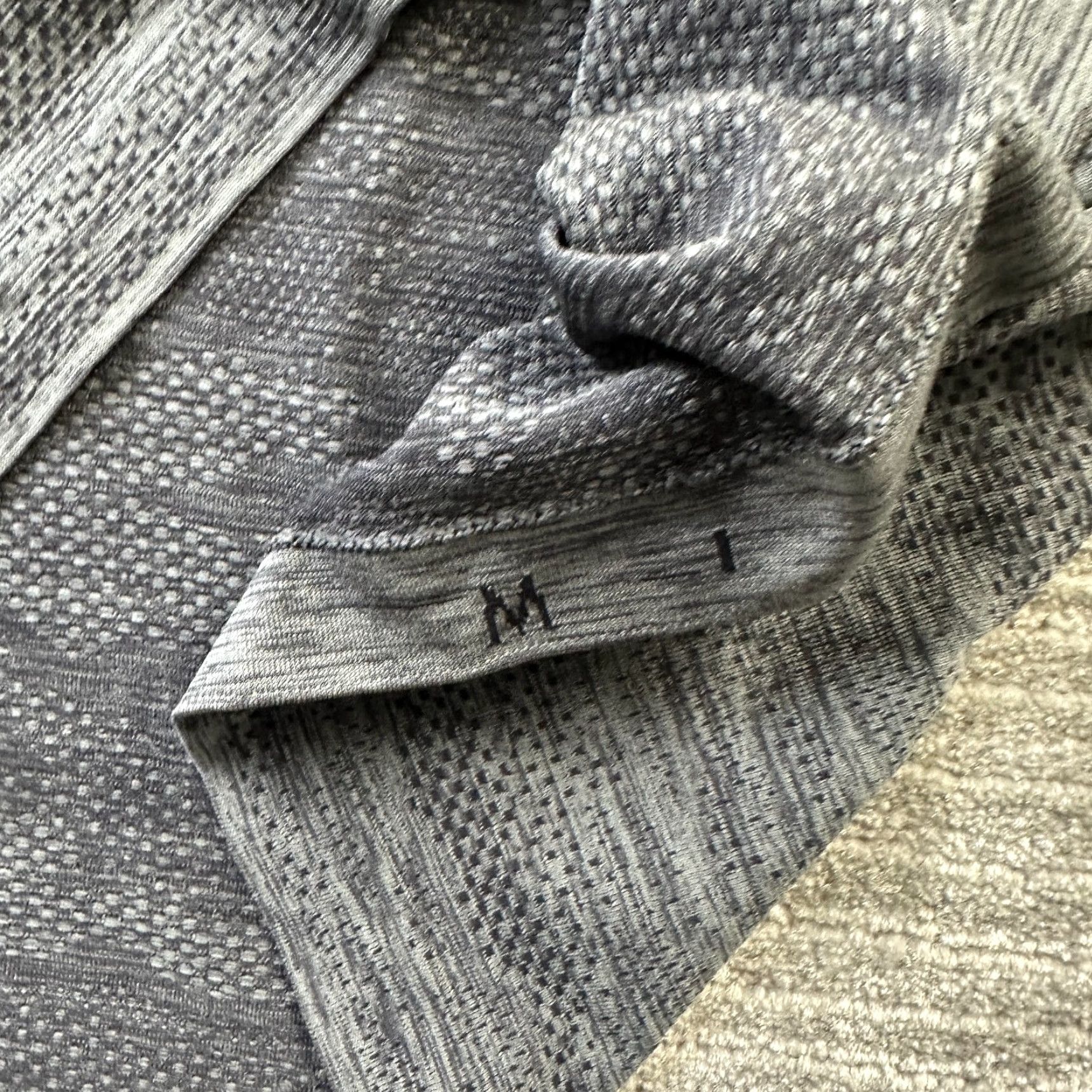 Lululemon Lululemon Shirt Mens Medium Gray Metal Vent Tech Camouflage Performance Tee Size US M / EU 48-50 / 2 - 6 Thumbnail