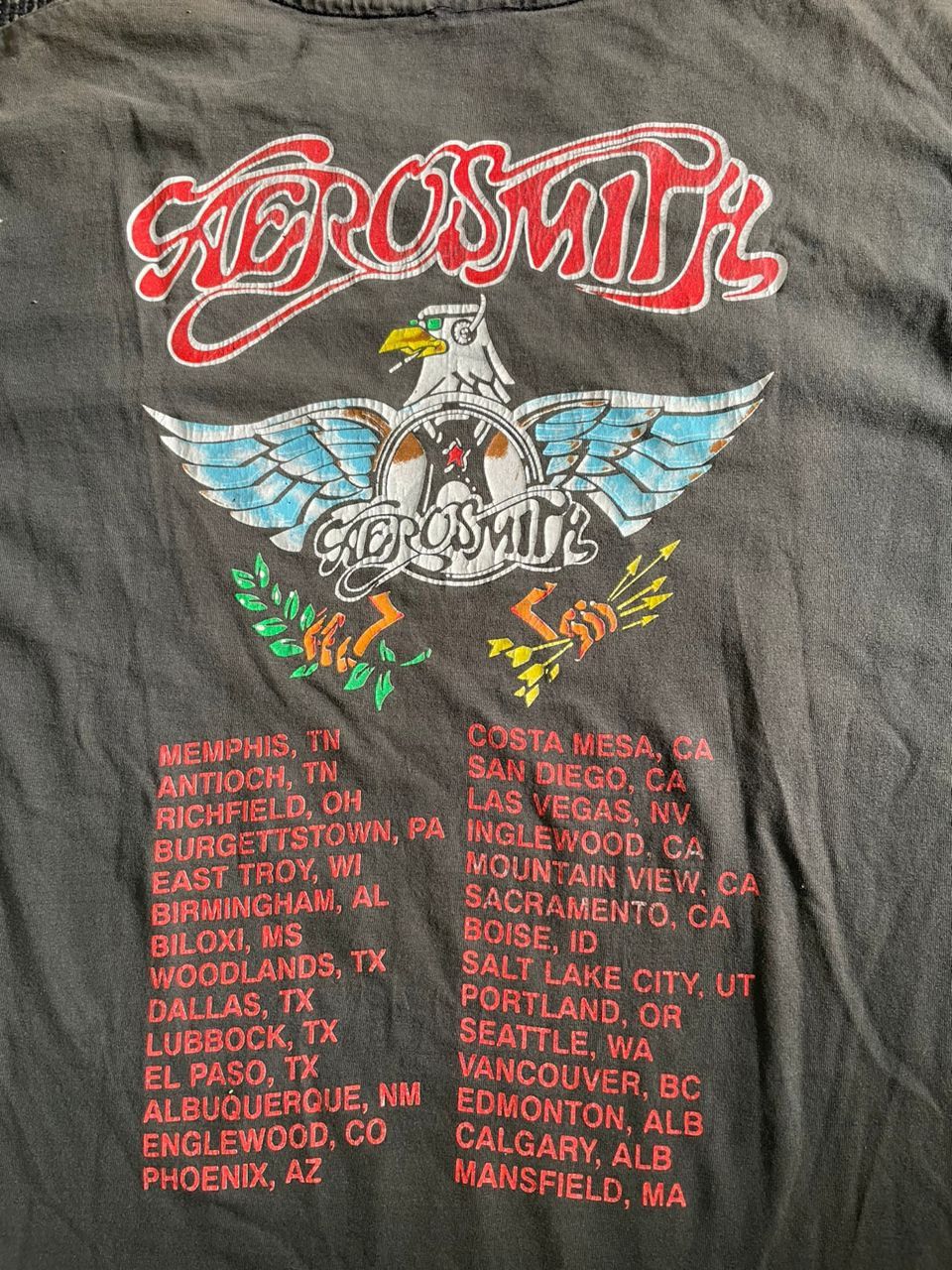 Aerosmith Vintage 90s Sun Faded Aerosmith Aero Force One Band Tees Size US M / EU 48-50 / 2 - 8 Thumbnail