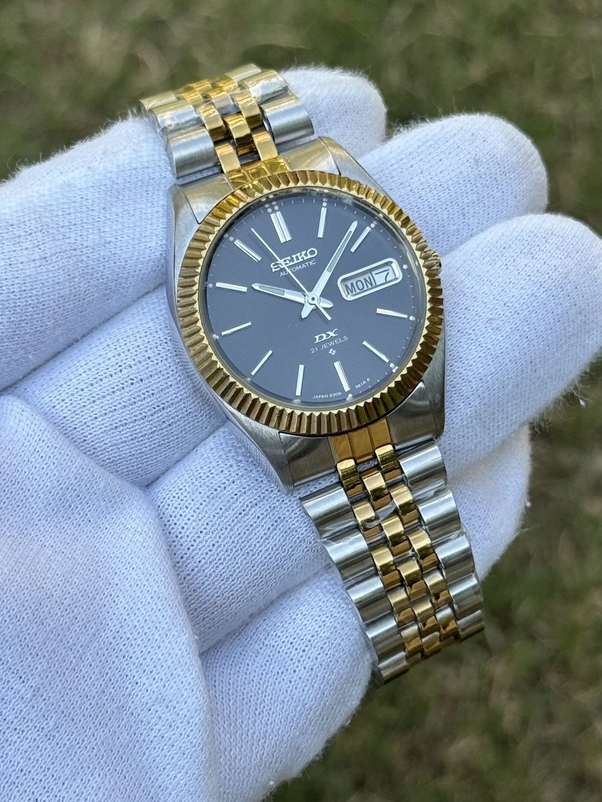 Seiko Seiko 5 DX Fluted Bezel Automatic 6309 Japanese mens Watch Size 36 - 19 Thumbnail
