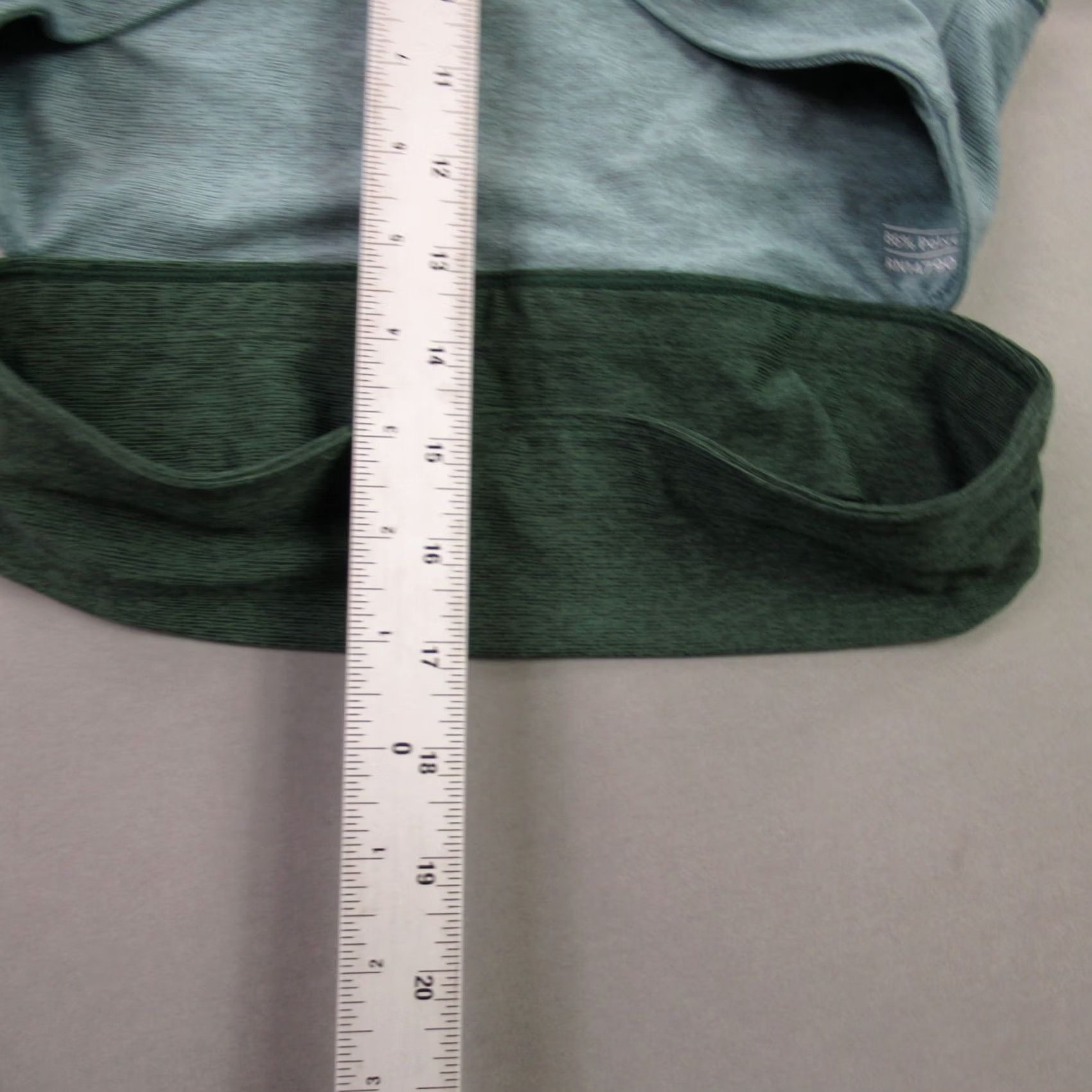 Outdoor Voices Outdoor Voices Top Womens Small Lightweight Workout Tech Gym Casual Size S / US 4 / IT 40 - 8 Thumbnail