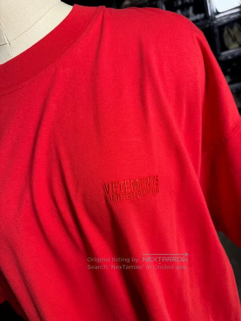 Vetements Vetements Red half sleeve Size US S / EU 44-46 / 1 - 3 Thumbnail