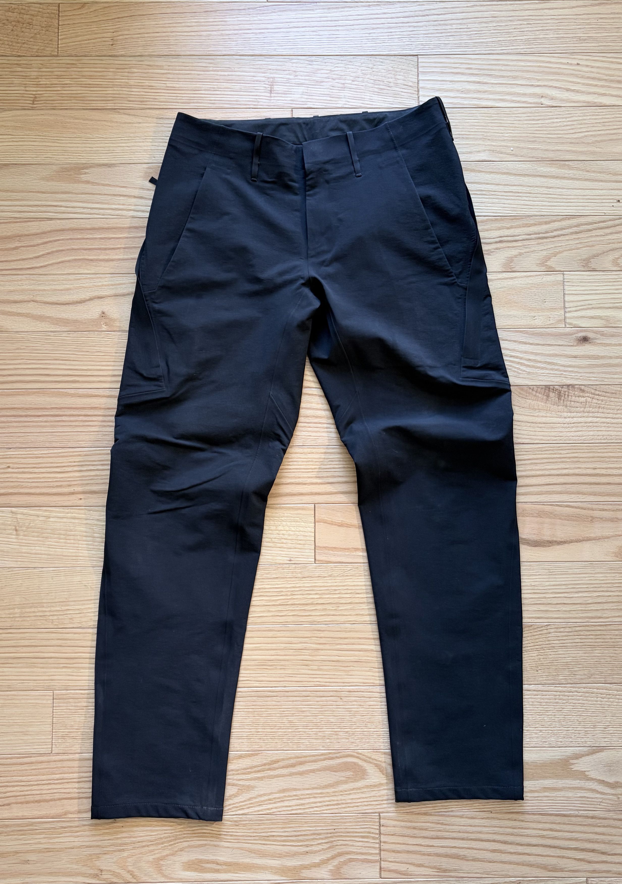 Veilance Align MX pant Size US 30 / EU 46 - 1 Thumbnail