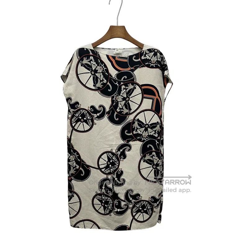 Hermes Carriage dress