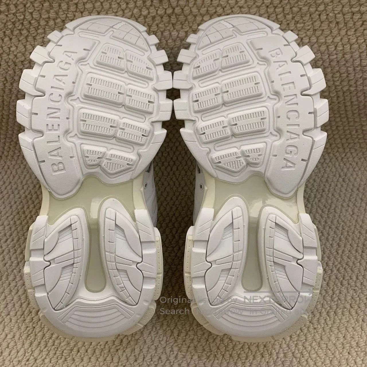 Balenciaga balenciaga track 1.0 low. Size US 9 / EU 42 - 6 Thumbnail