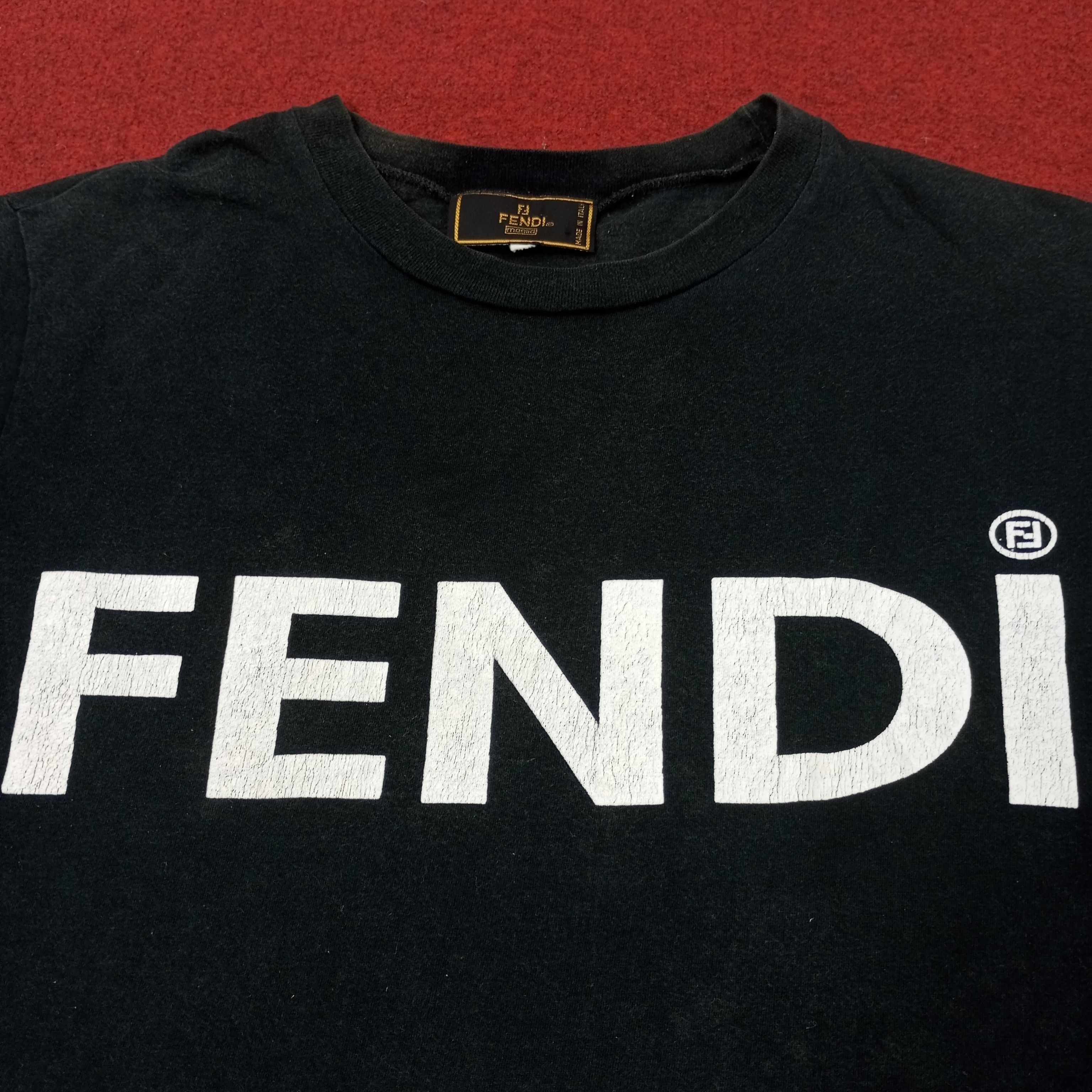 Fendi Fendi Fashion Brand Spellout Design Tshirt c223n7 Size US M / EU 48-50 / 2 - 2 Thumbnail