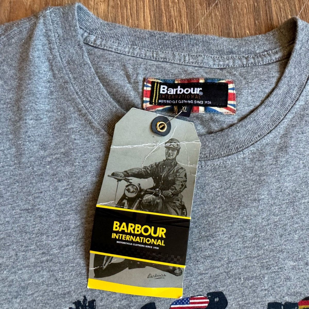 Barbour NWT Barbour International Motorcycling T Shirt Men’s XL Grey Size US XL / EU 56 / 4 - 4 Thumbnail
