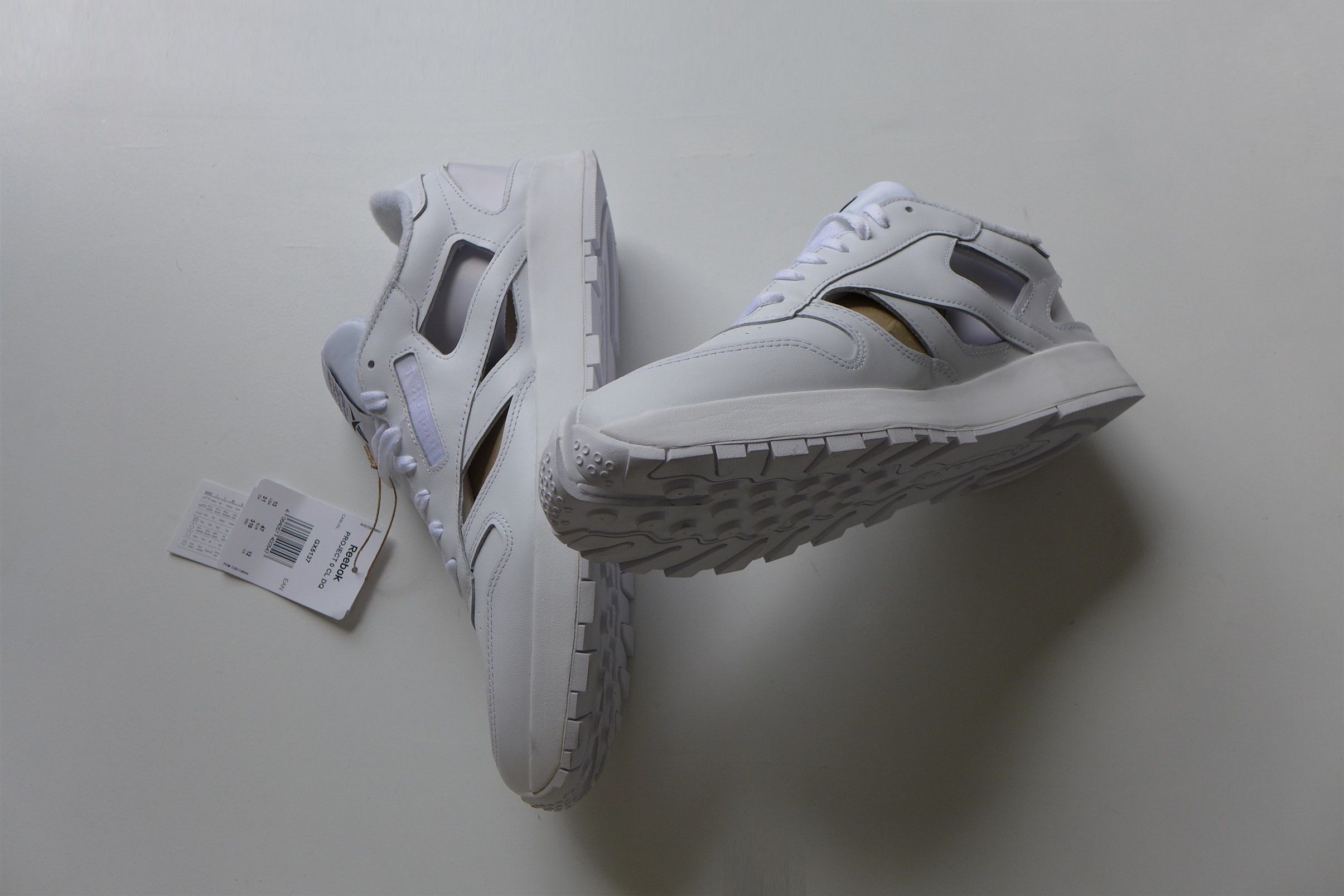 Maison Margiela × Reebok Magiela x Reebok Tabi White Classic Leather DQ Sneakers Size US 13 / EU 46 - 8 Thumbnail