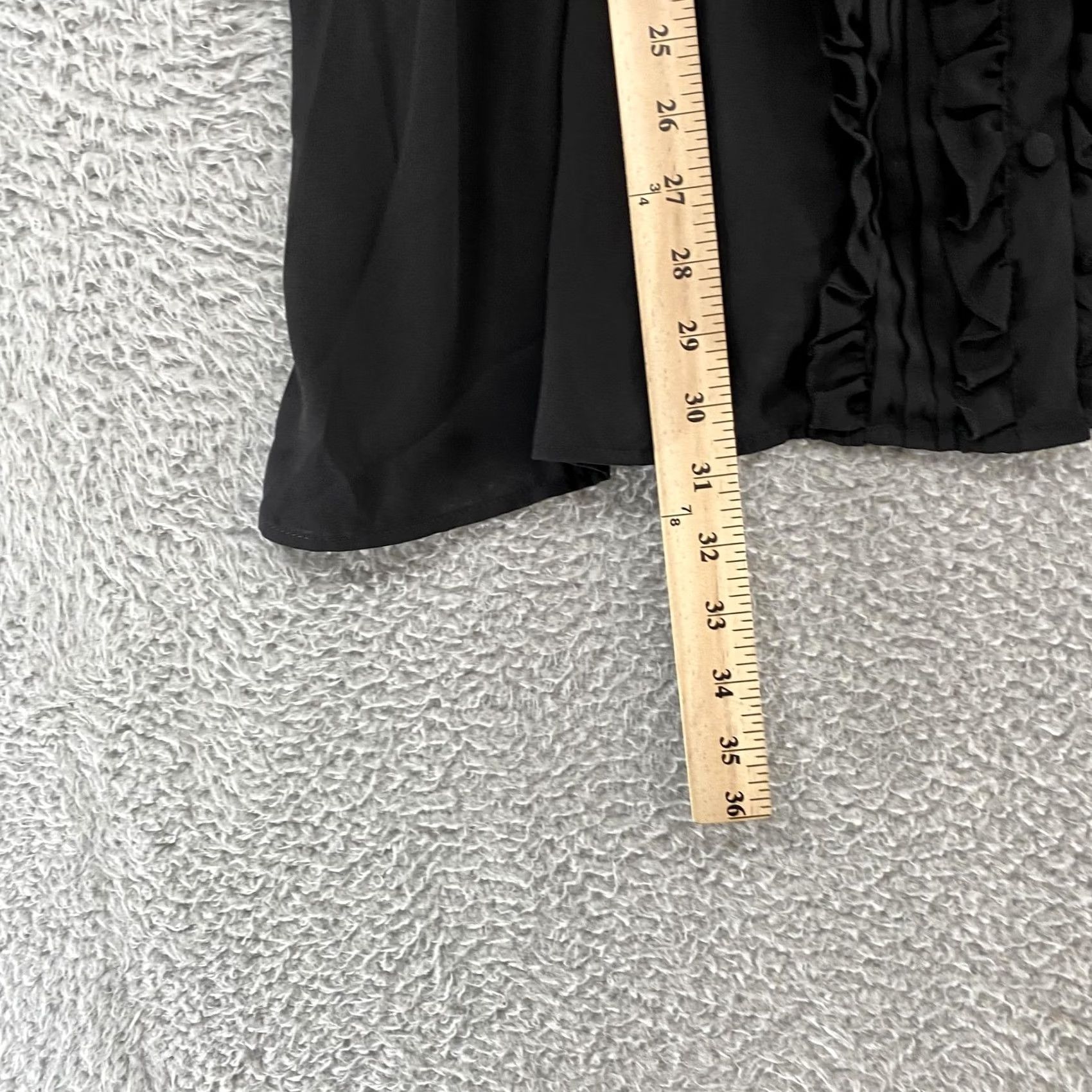 Torrid Torrid Ruffle Tunic Top Womens 3X Black Button Front Flutter Sleeve Size XXL / US 16-18 / IT 52-54 - 4 Thumbnail