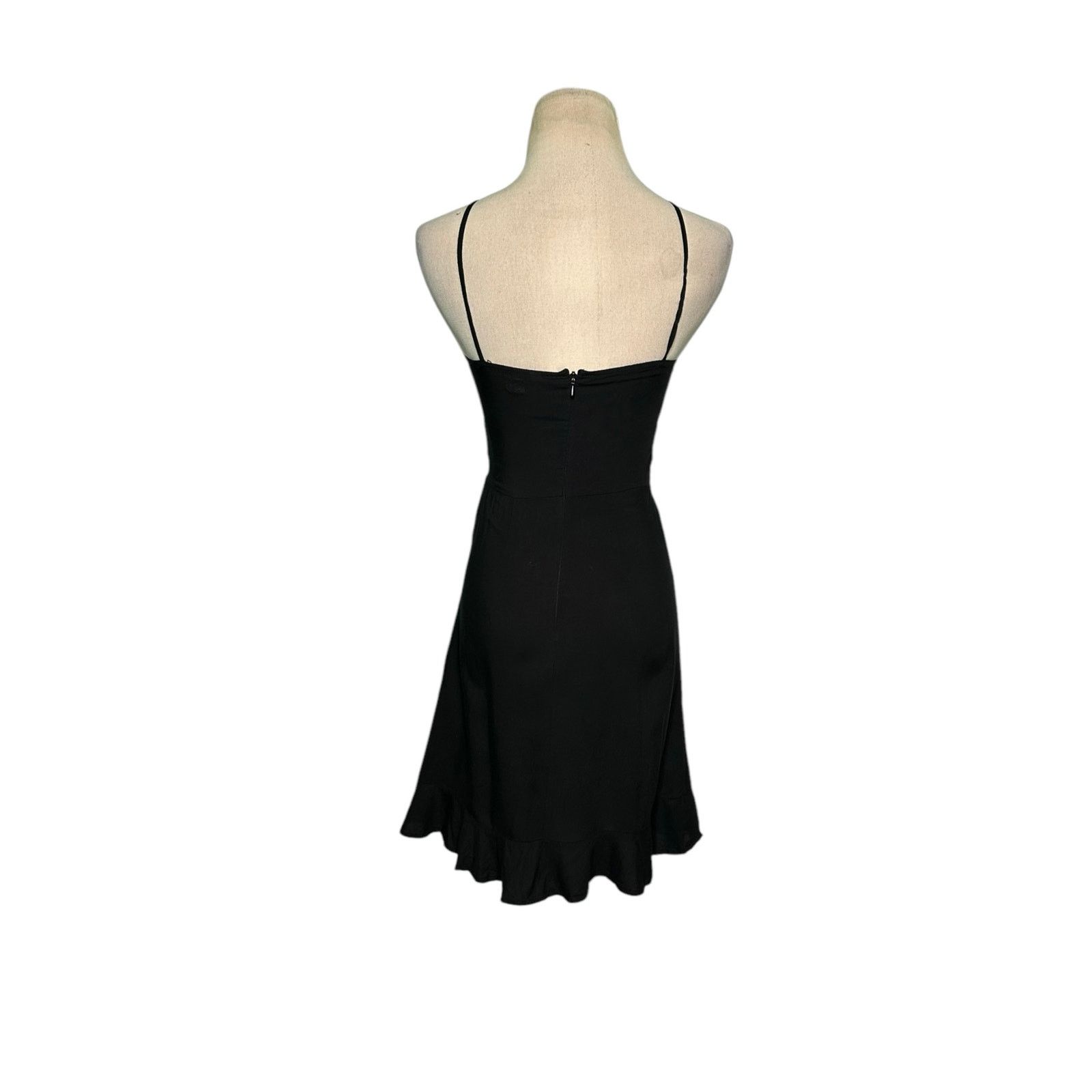 H&M H&M black ruffle summer mini dress size 0 Size XS / US 0-2 / IT 36-38 - 14 Thumbnail