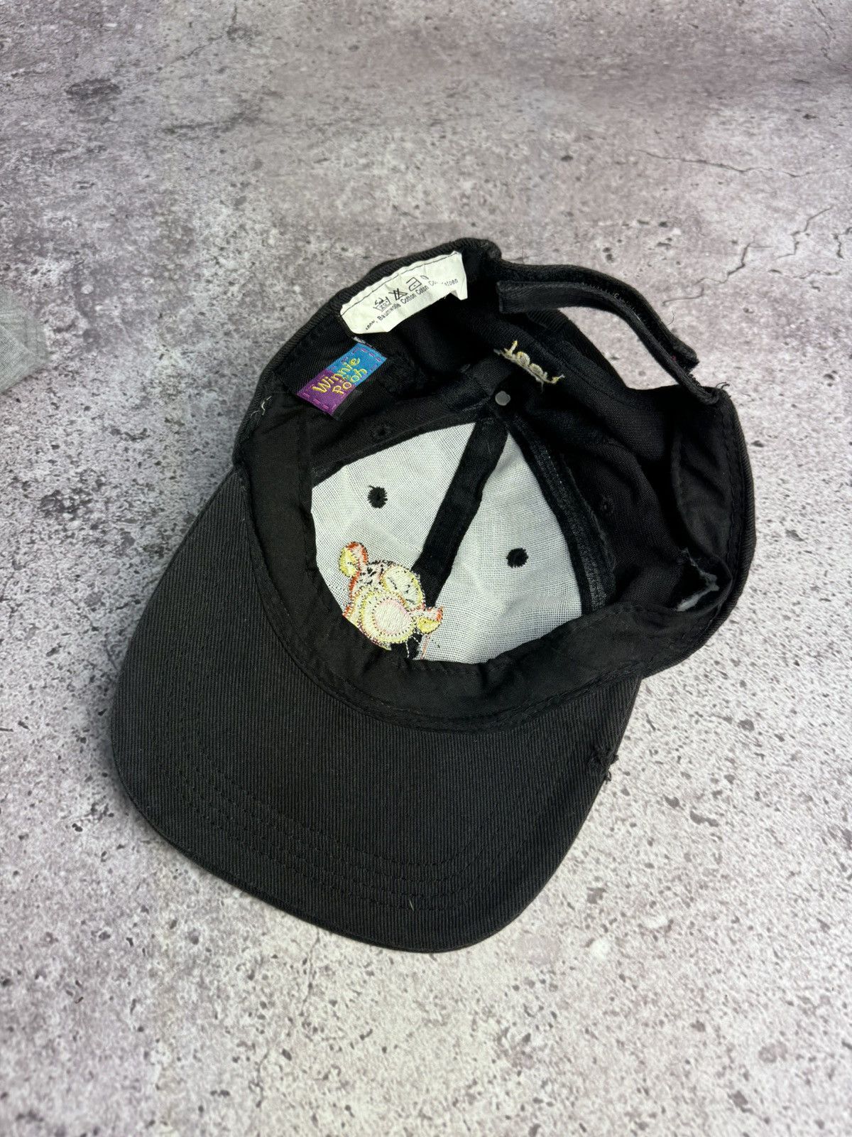 Disney × Vintage Vintage Disney Tigger Hat Cap Strapback Disneyland Pooh Size ONE SIZE - 8 Thumbnail