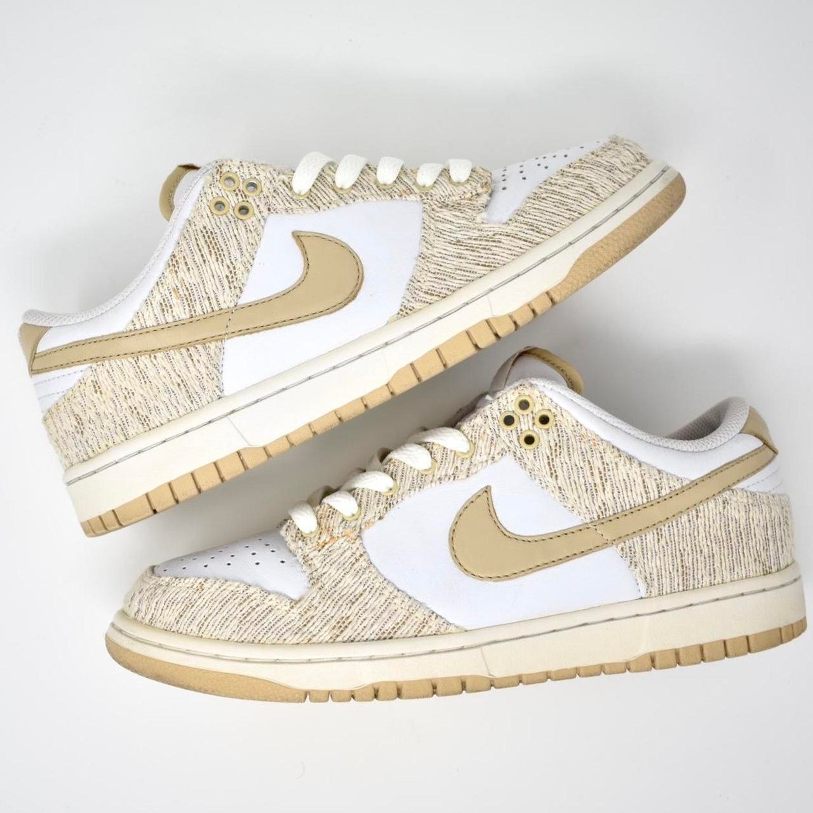 Nike 2007 Nike Dunk Low “Oatmeal Linen” Size US 8 / IT 38 - 2 Thumbnail