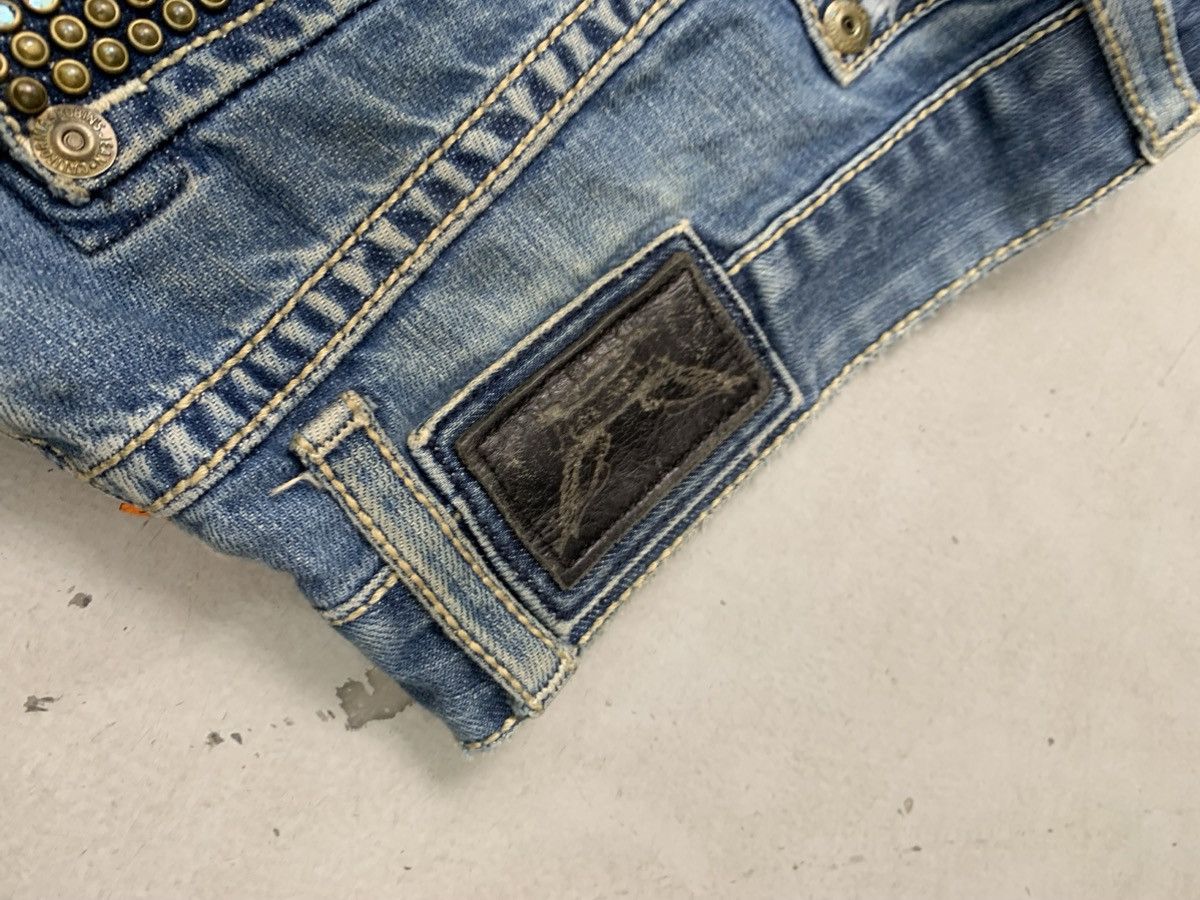 Robins Jeans Vintage Robin jeans studd wings denim short pant Size US 38 / EU 54 - 4 Thumbnail