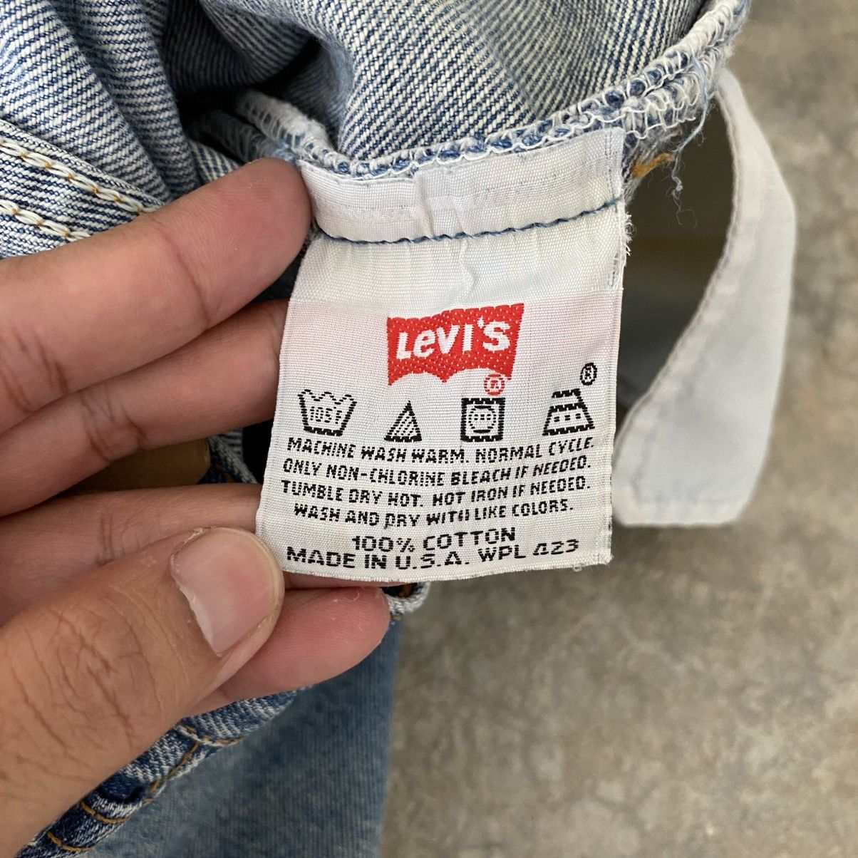 Levi's Size 31x32.5 Vintage 1997 Levis 501 Faded Blue Denim Jeans Size US 31 - 15 Thumbnail