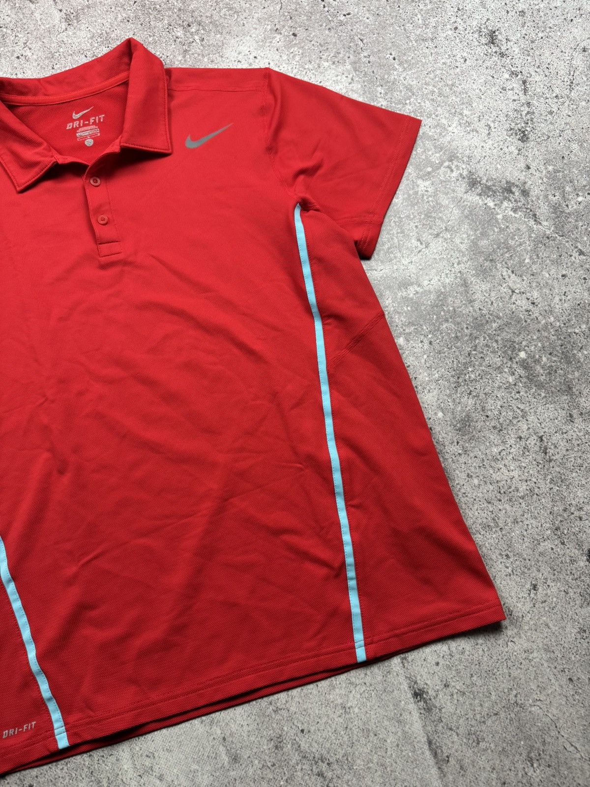 Nike Vintage Nike Court Polo Shirt Striped 90’s Swoosh White Top Size US L / EU 52-54 / 3 - 4 Thumbnail