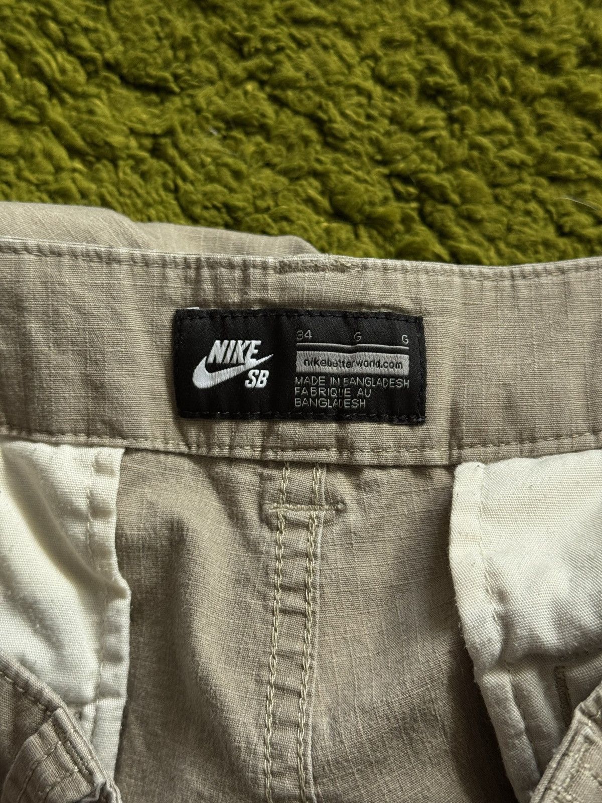 Nike SB Nike SB cargo shorts Size US 34 / EU 50 - 6 Thumbnail